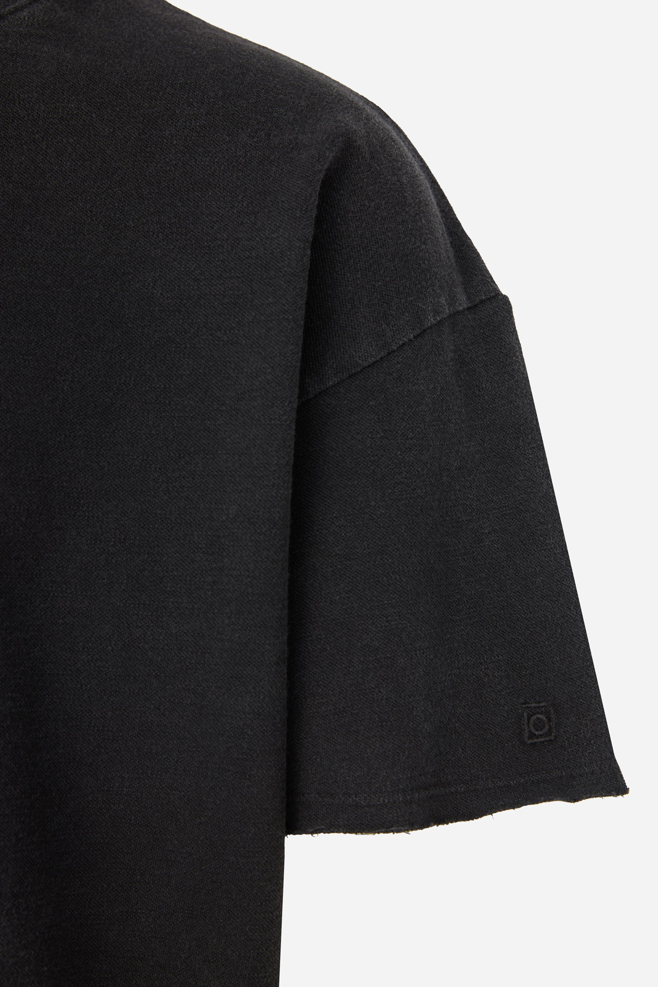 PIQUET T-SHIRT WITH RAW EDGES