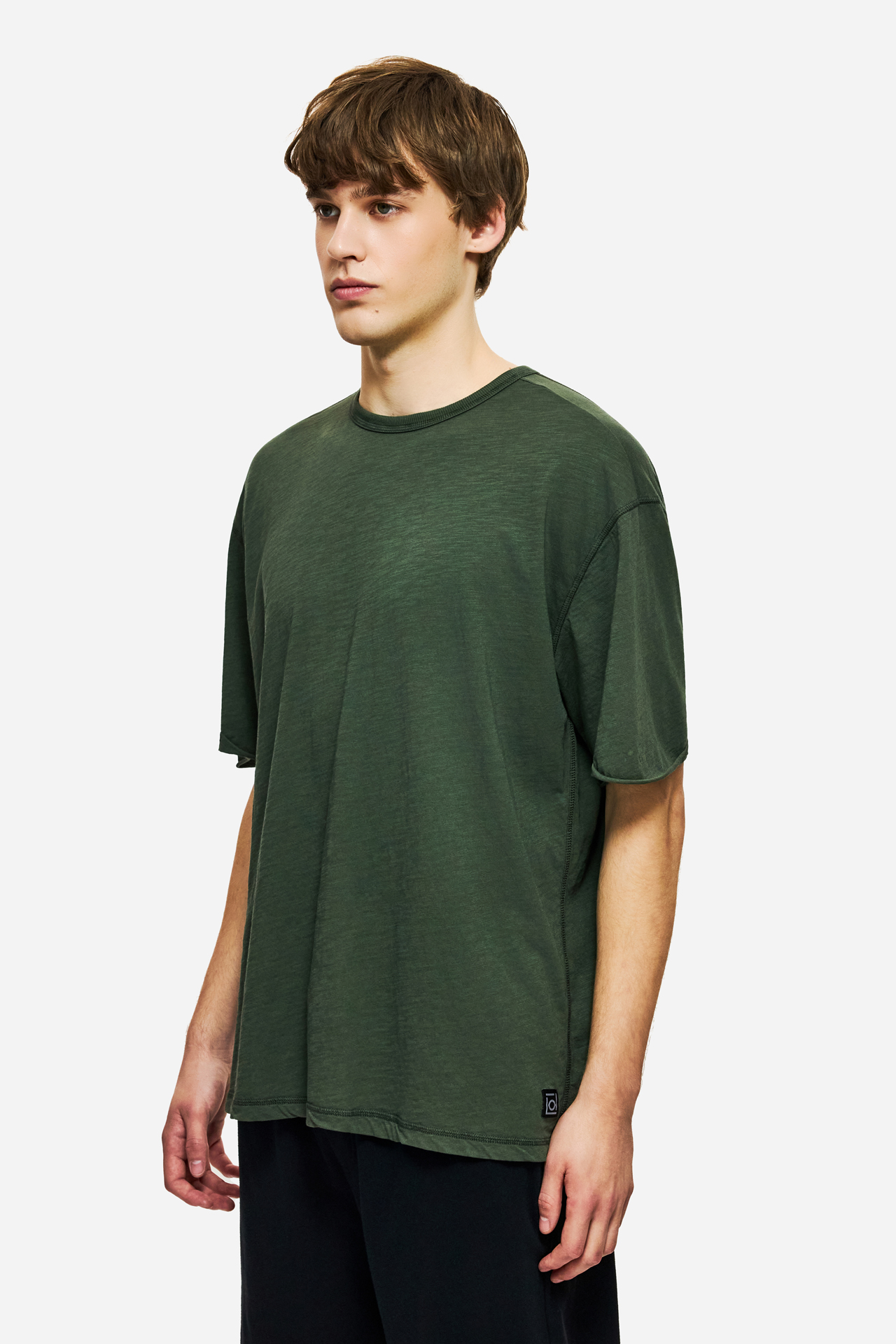 OVERSIZED T-SHIRT WITH STITCHES