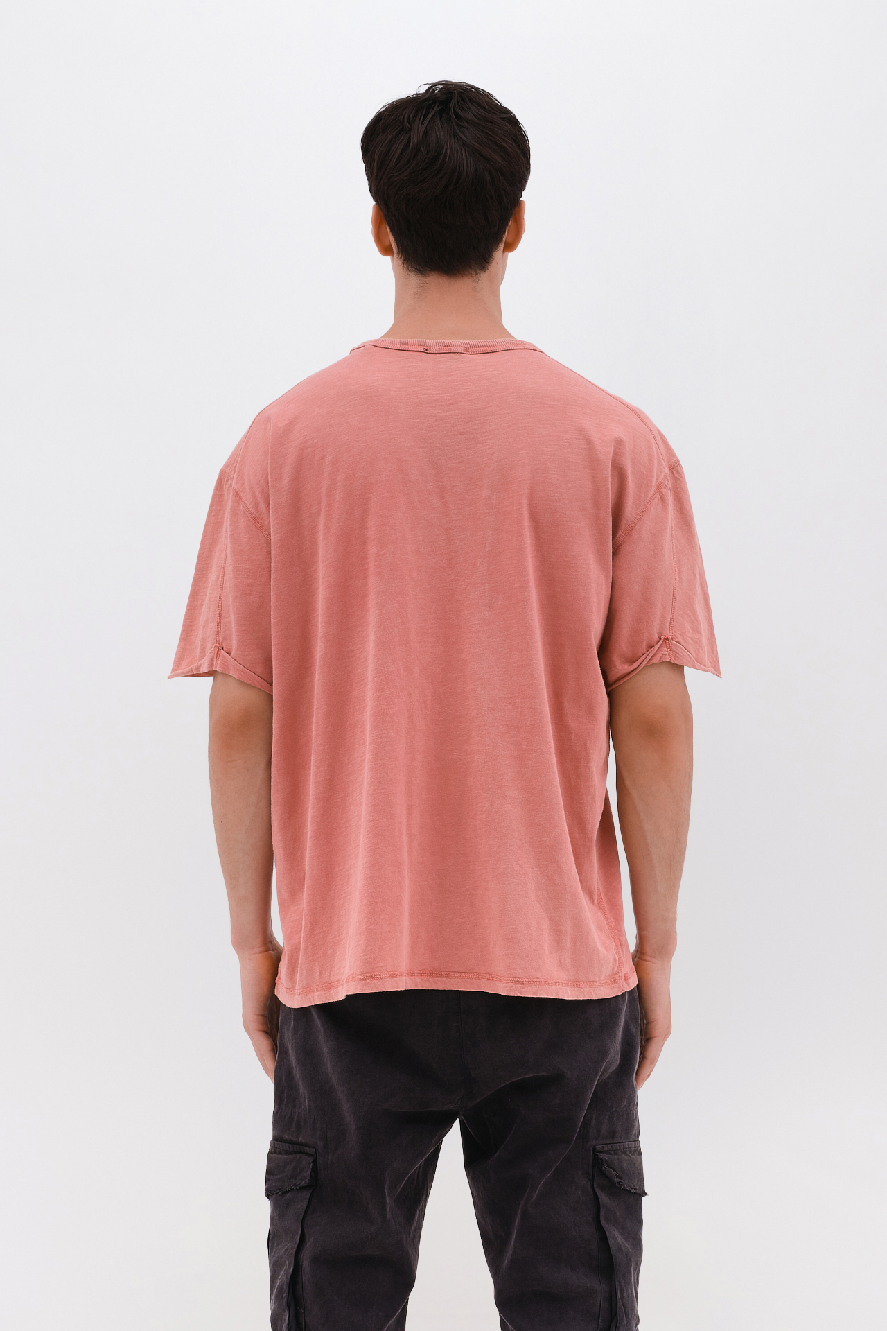 OVERSIZED T-SHIRT WITH STITCHES