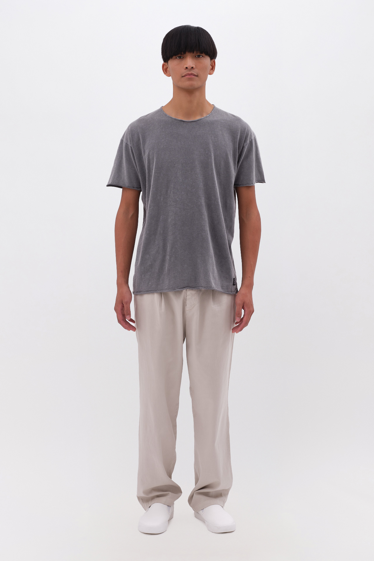 RELAXED SLEEVES T-SHIRT