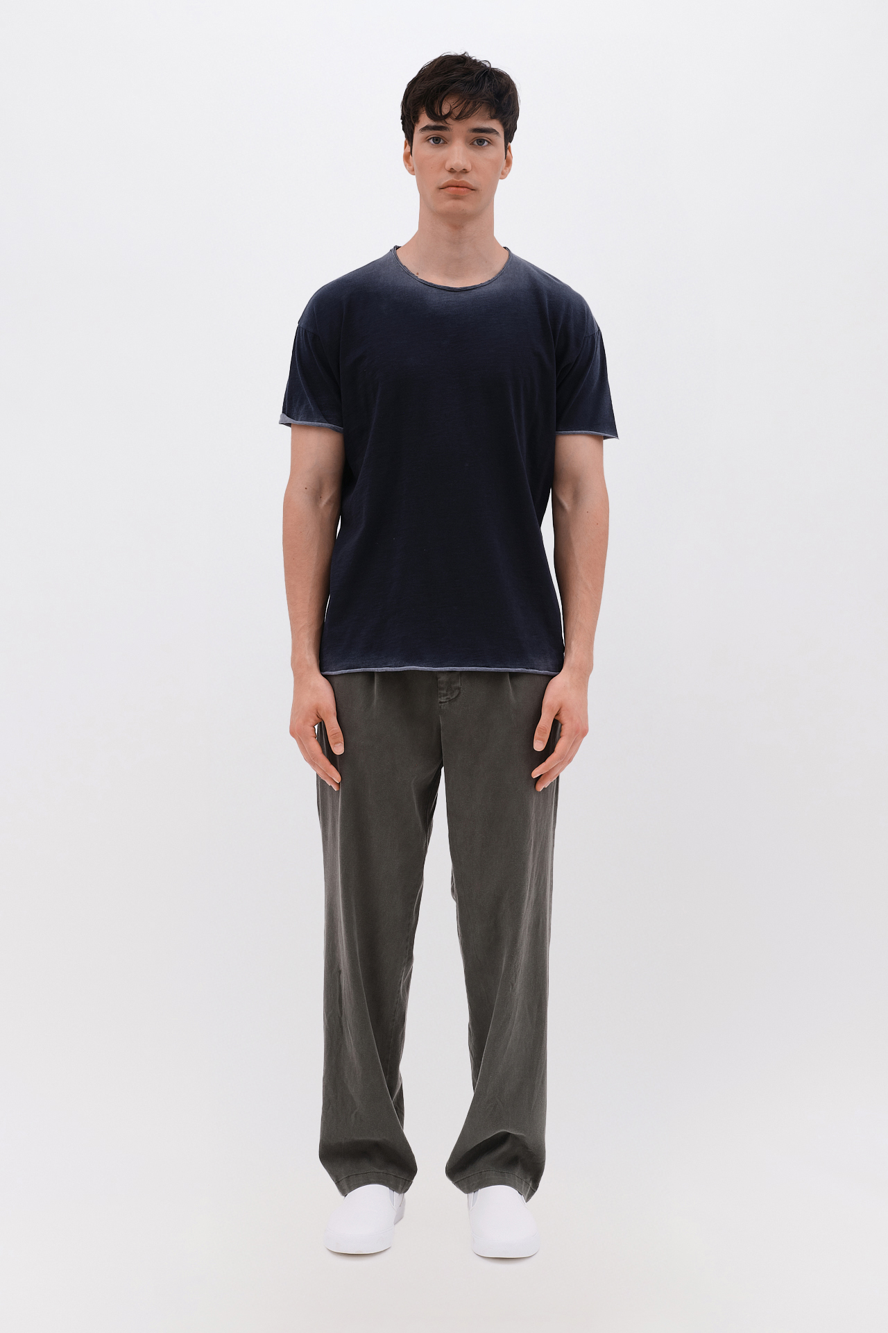 RELAXED SLEEVES T-SHIRT