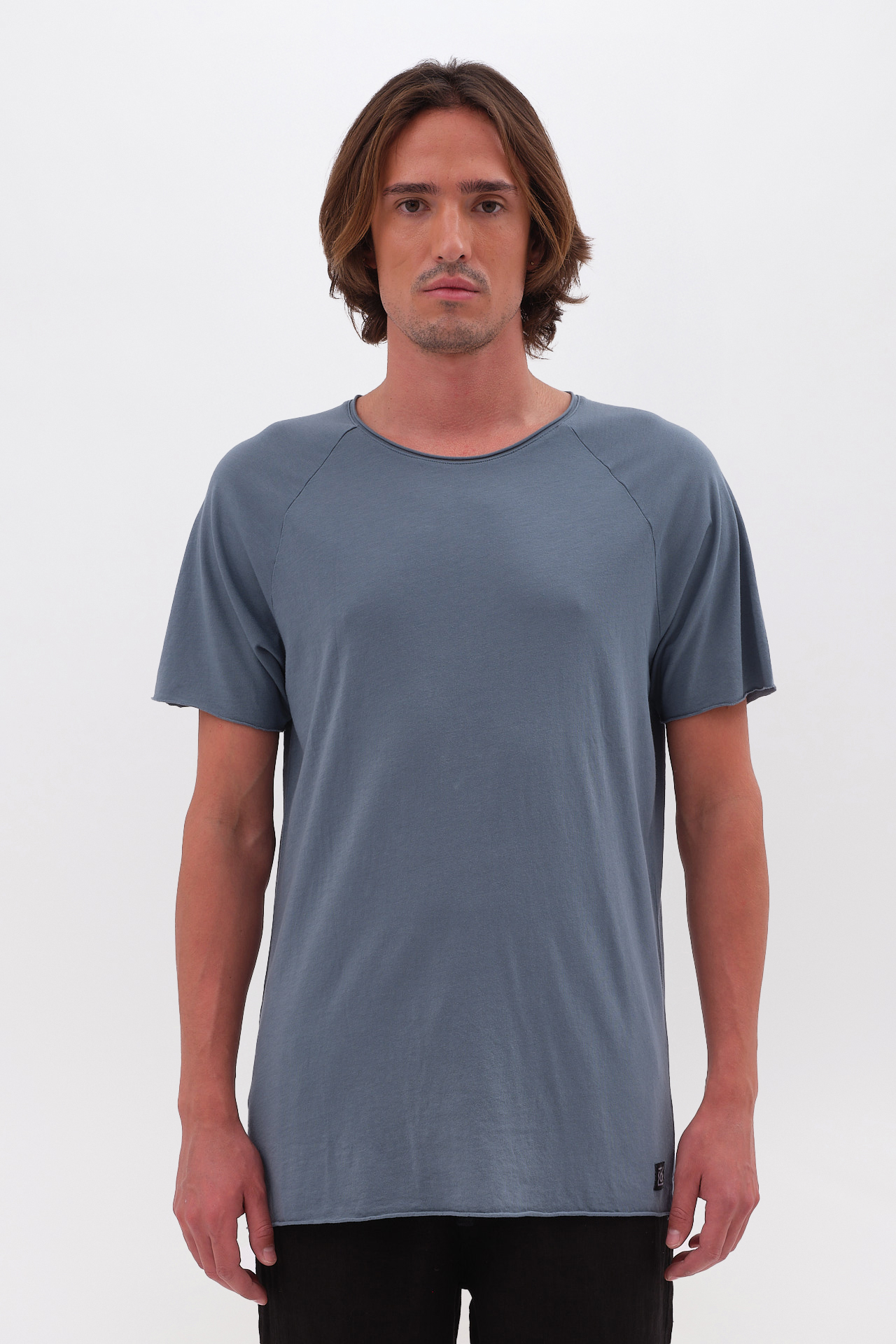 THE RAW EDGE RAGLAN T-SHIRT