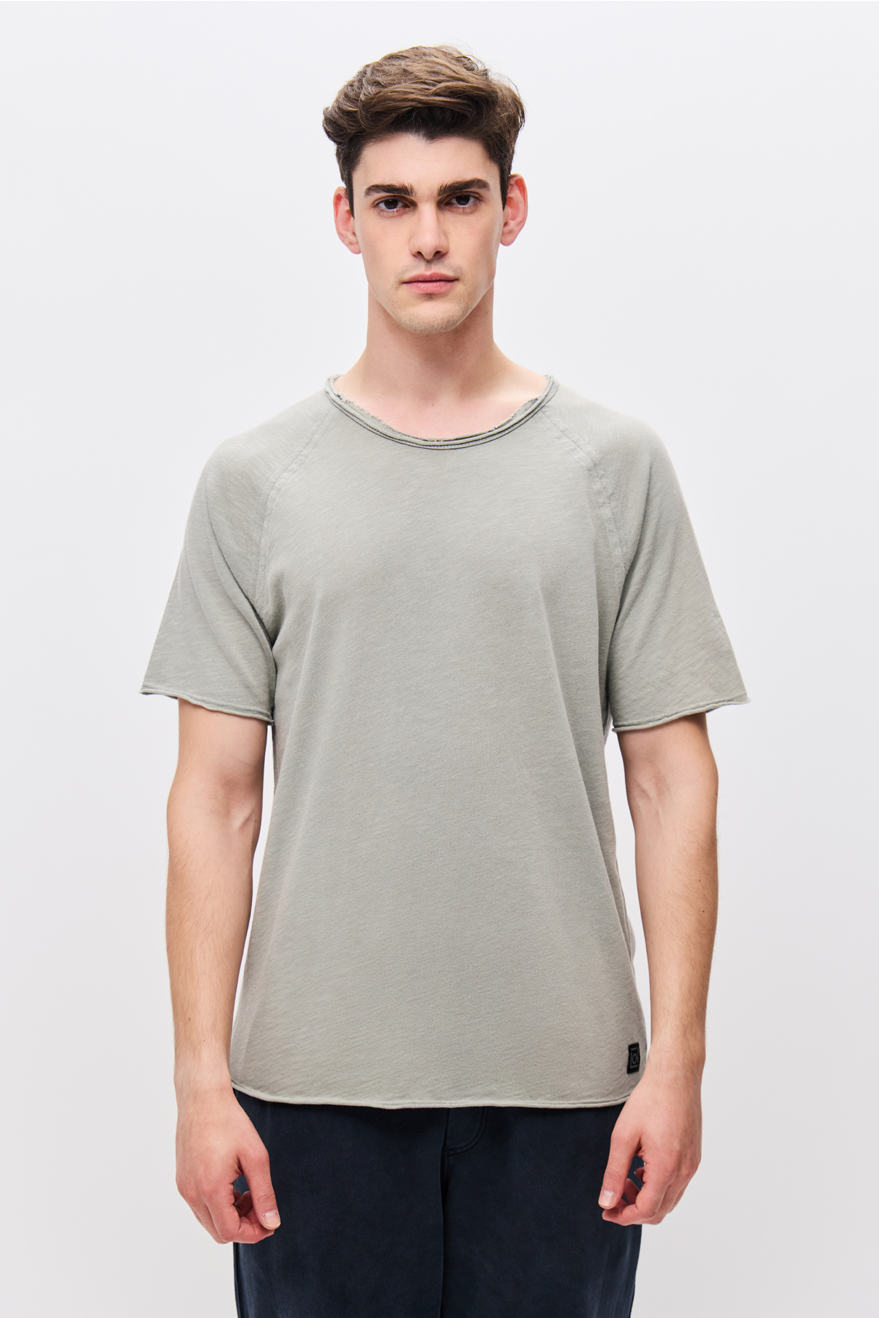 THE RAGLAN SLUB T-SHIRT