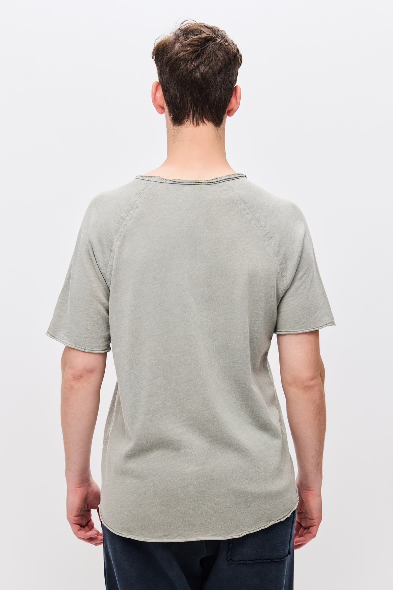 THE RAGLAN SLUB T-SHIRT