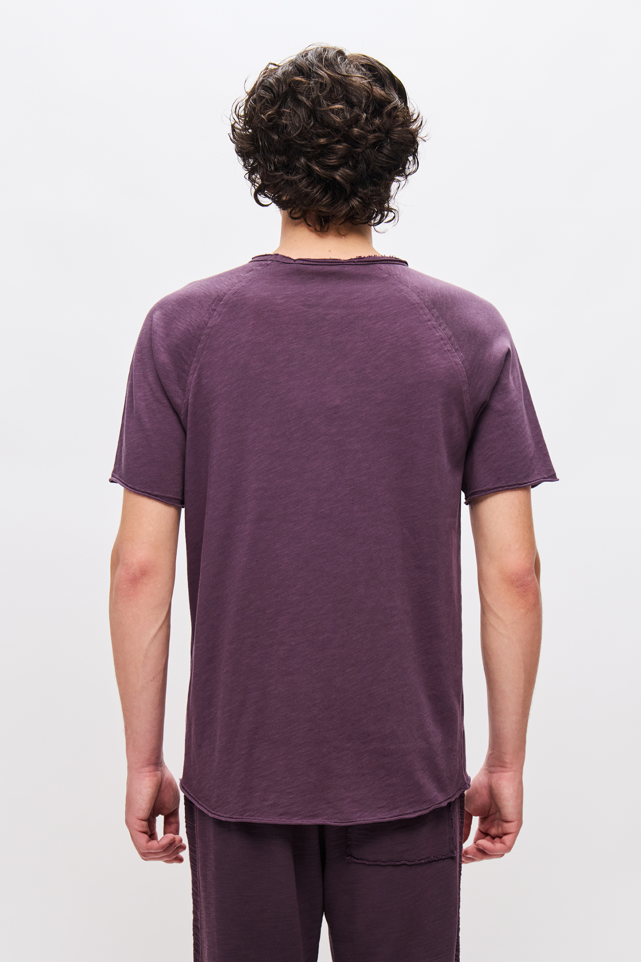 THE RAGLAN SLUB T-SHIRT