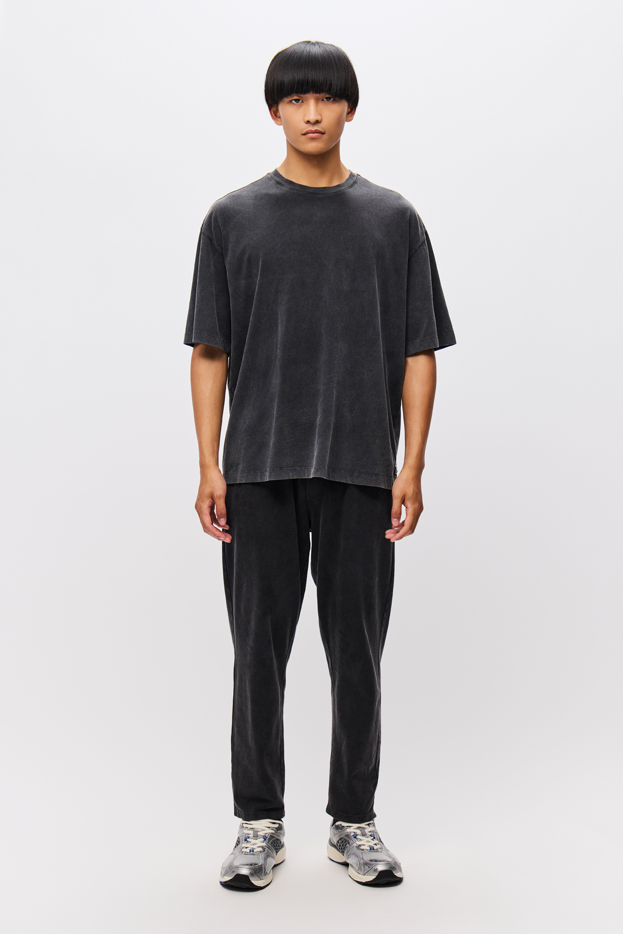 THE OVERSIZED T-SHIRT