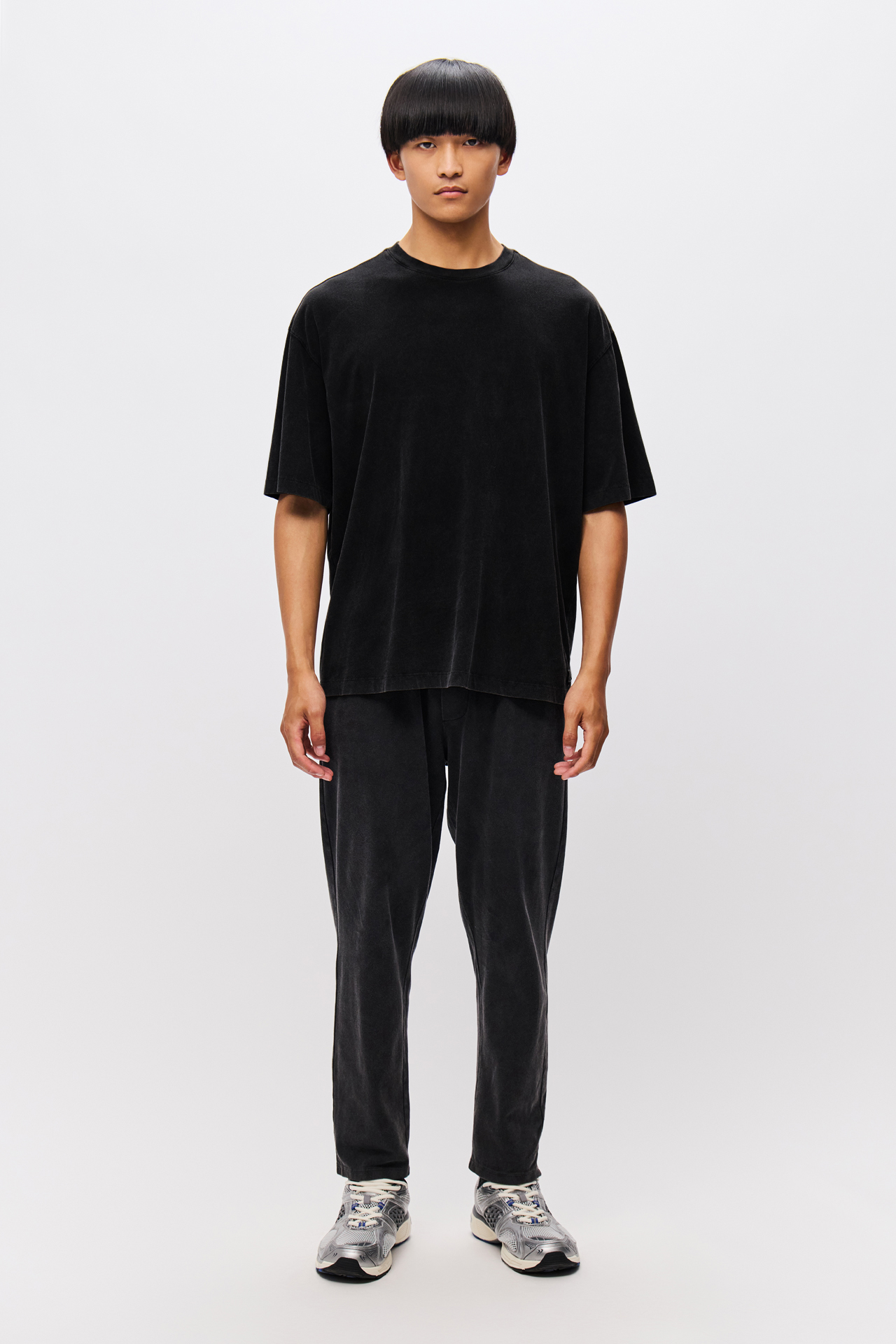 THE OVERSIZED T-SHIRT