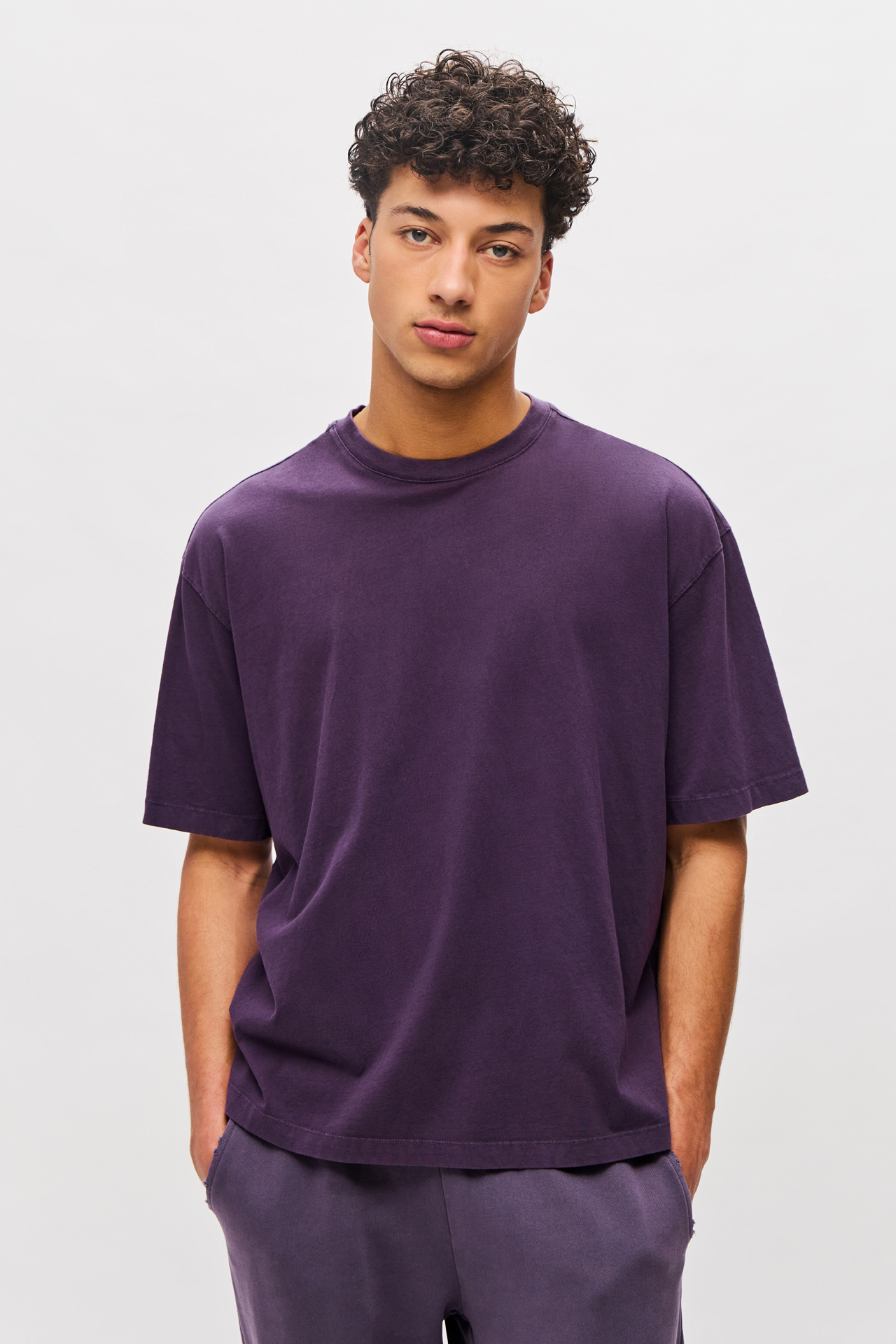 THE OVERSIZED T-SHIRT