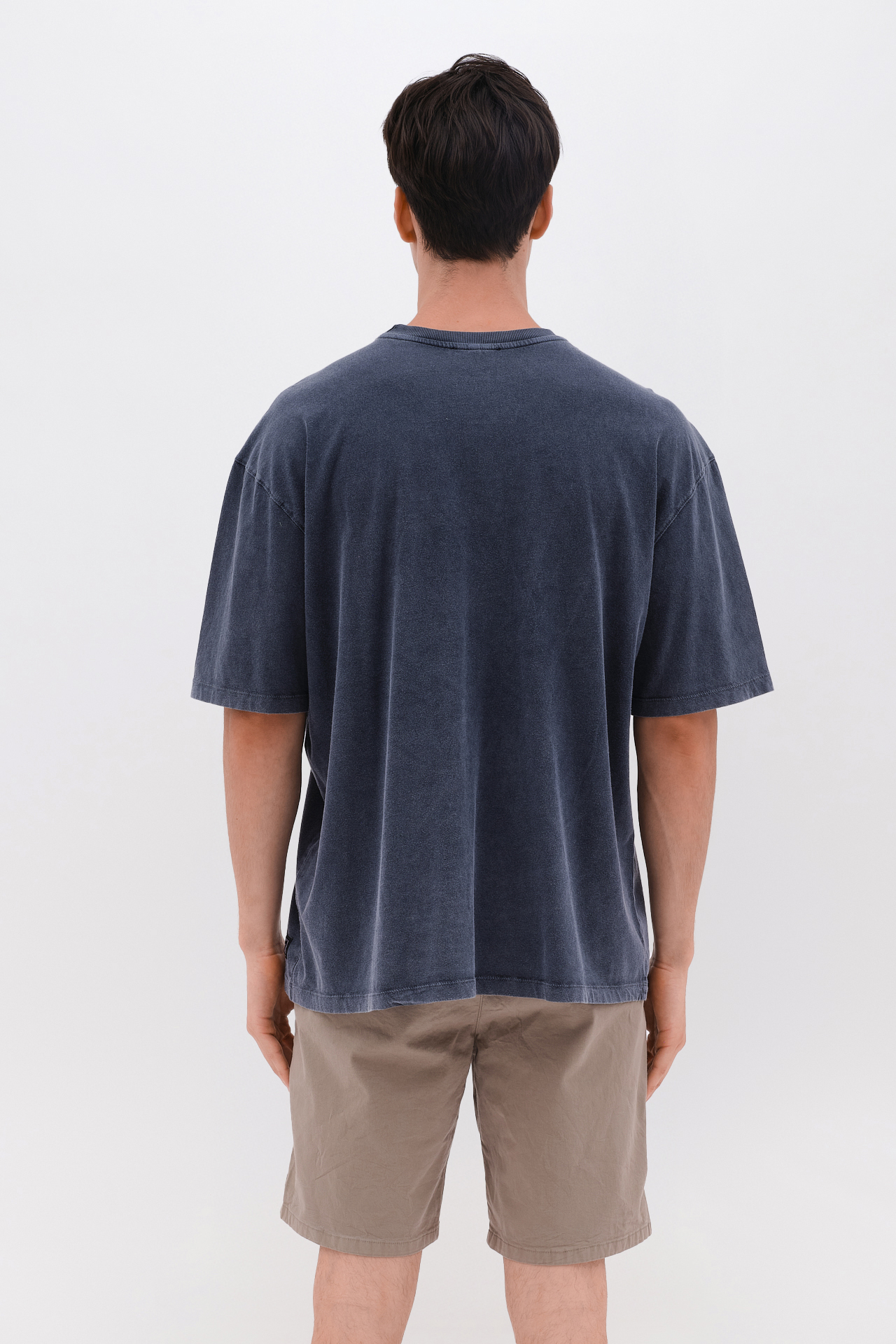 THE OVERSIZED T-SHIRT