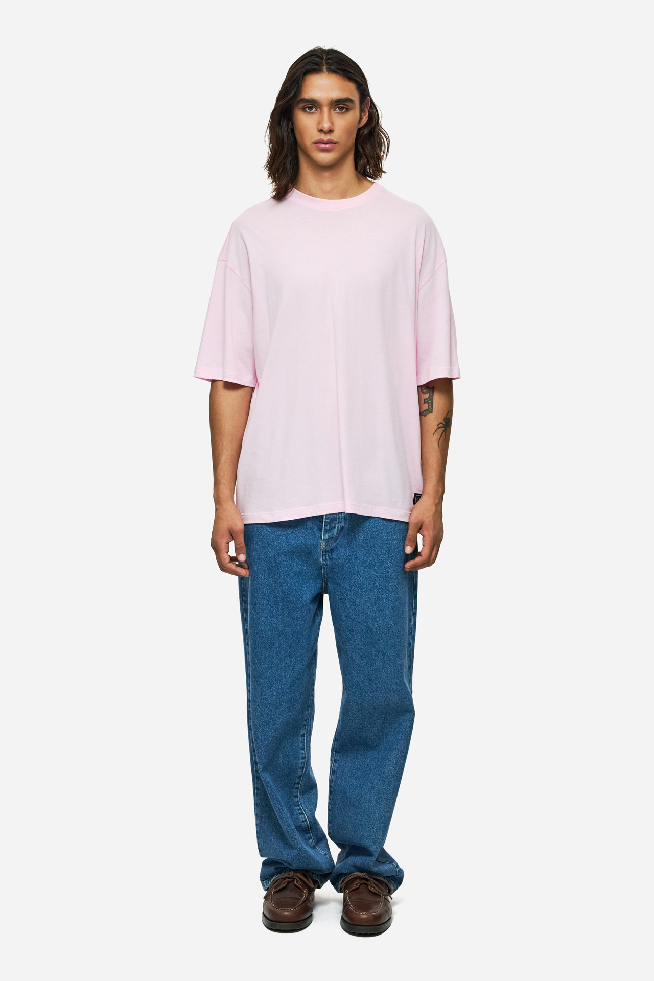 THE OVERSIZED T-SHIRT