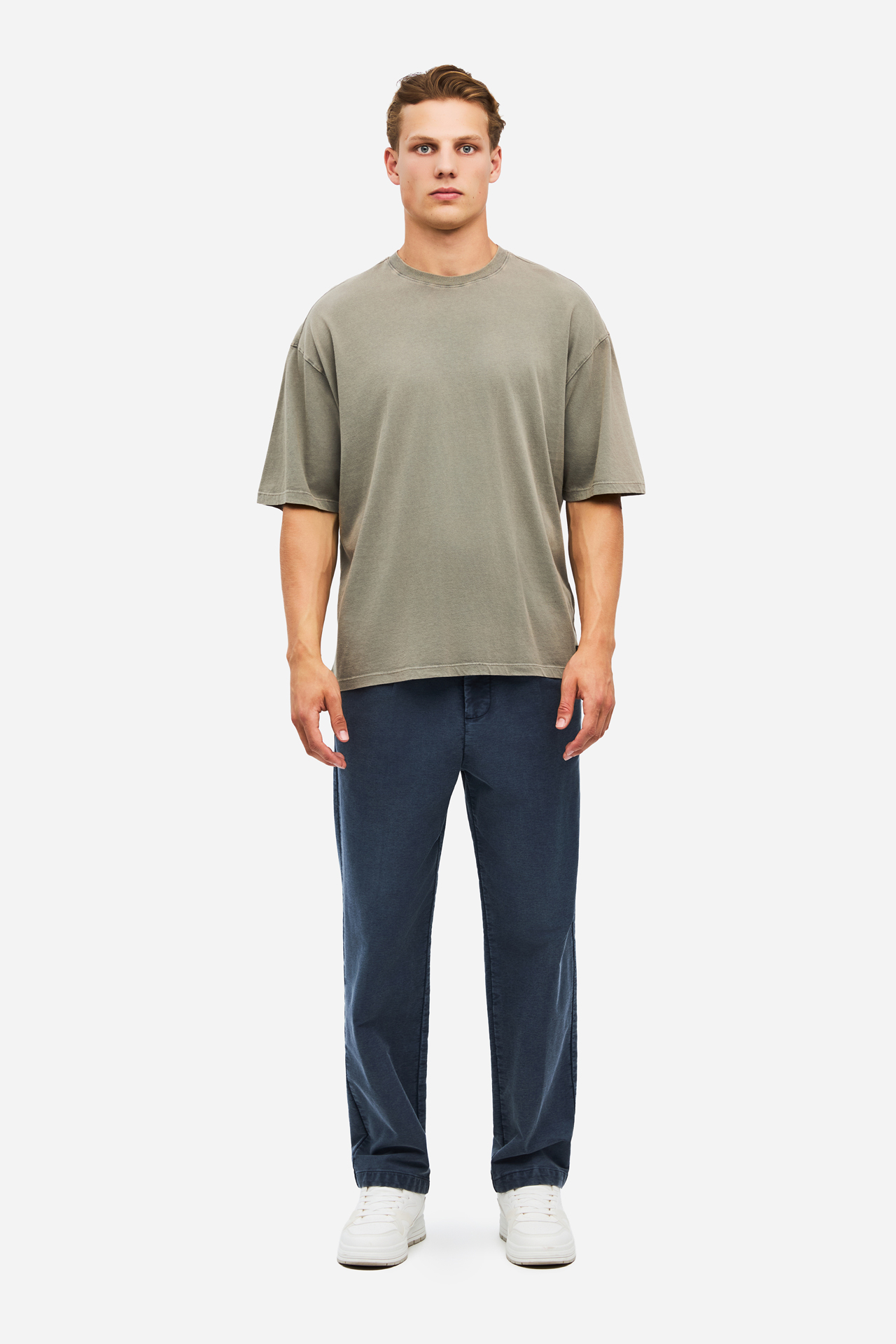 THE OVERSIZED T-SHIRT