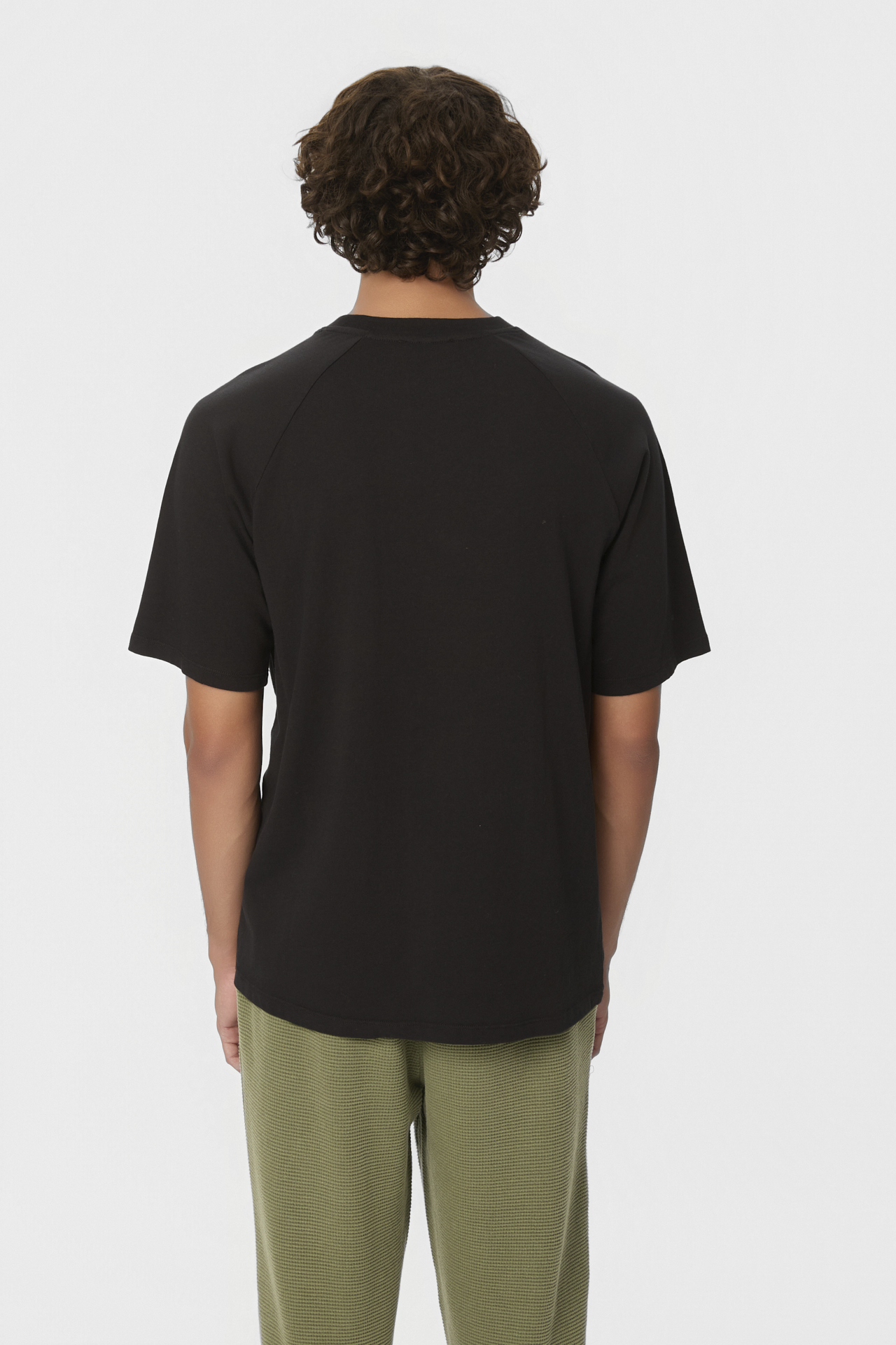 REGULAR FIT RAGLAN T-SHIRT