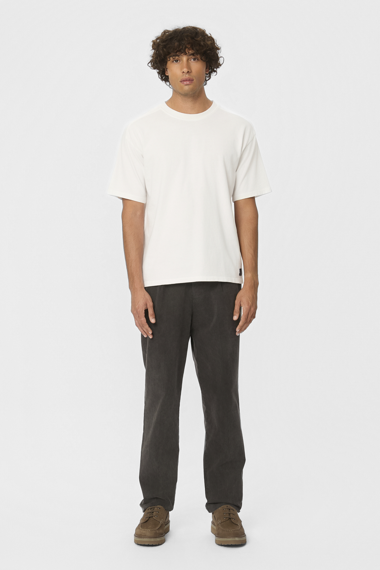 REGULAR FIT RAGLAN T-SHIRT