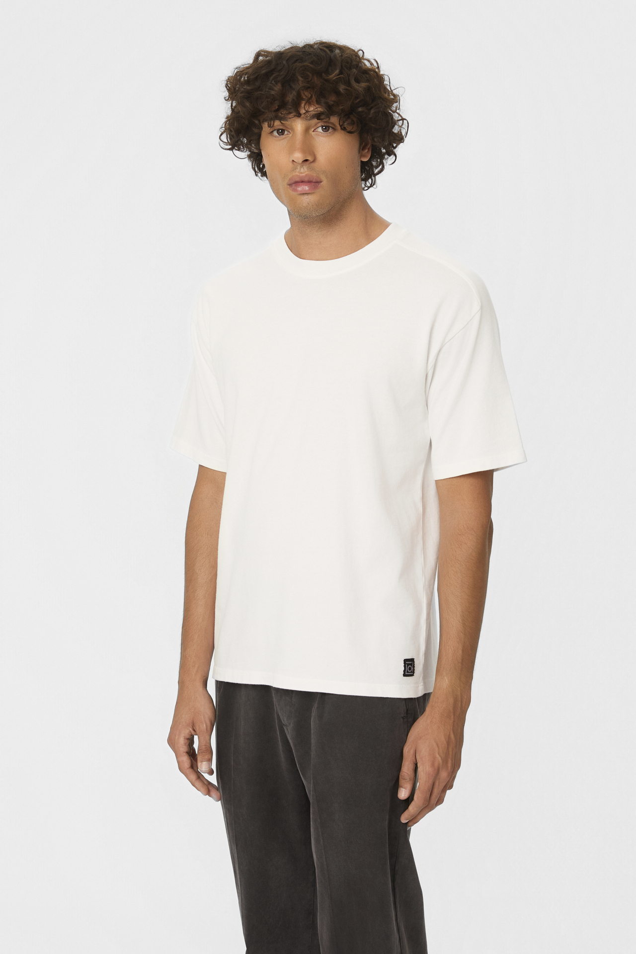 REGULAR FIT RAGLAN T-SHIRT