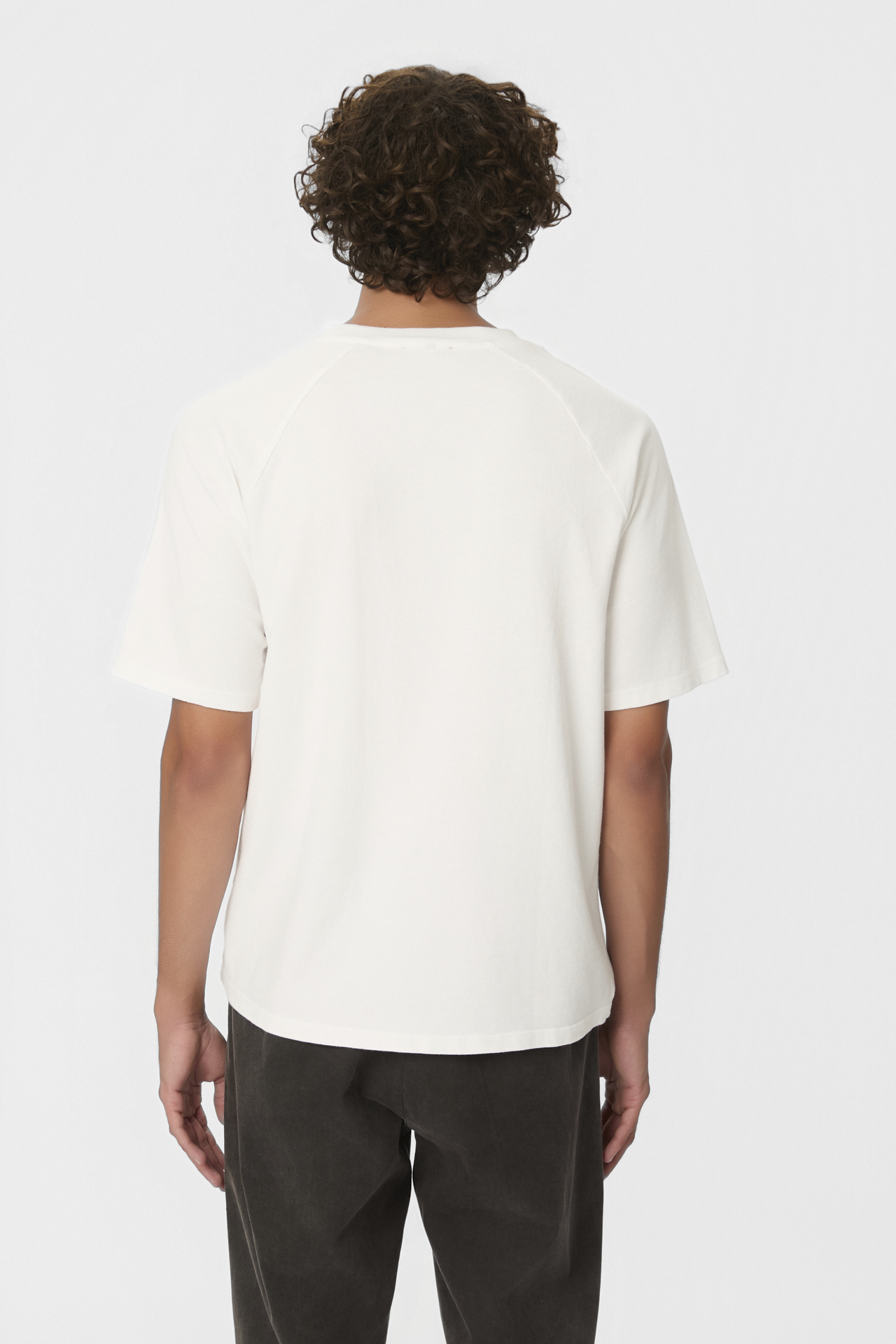 REGULAR FIT RAGLAN T-SHIRT