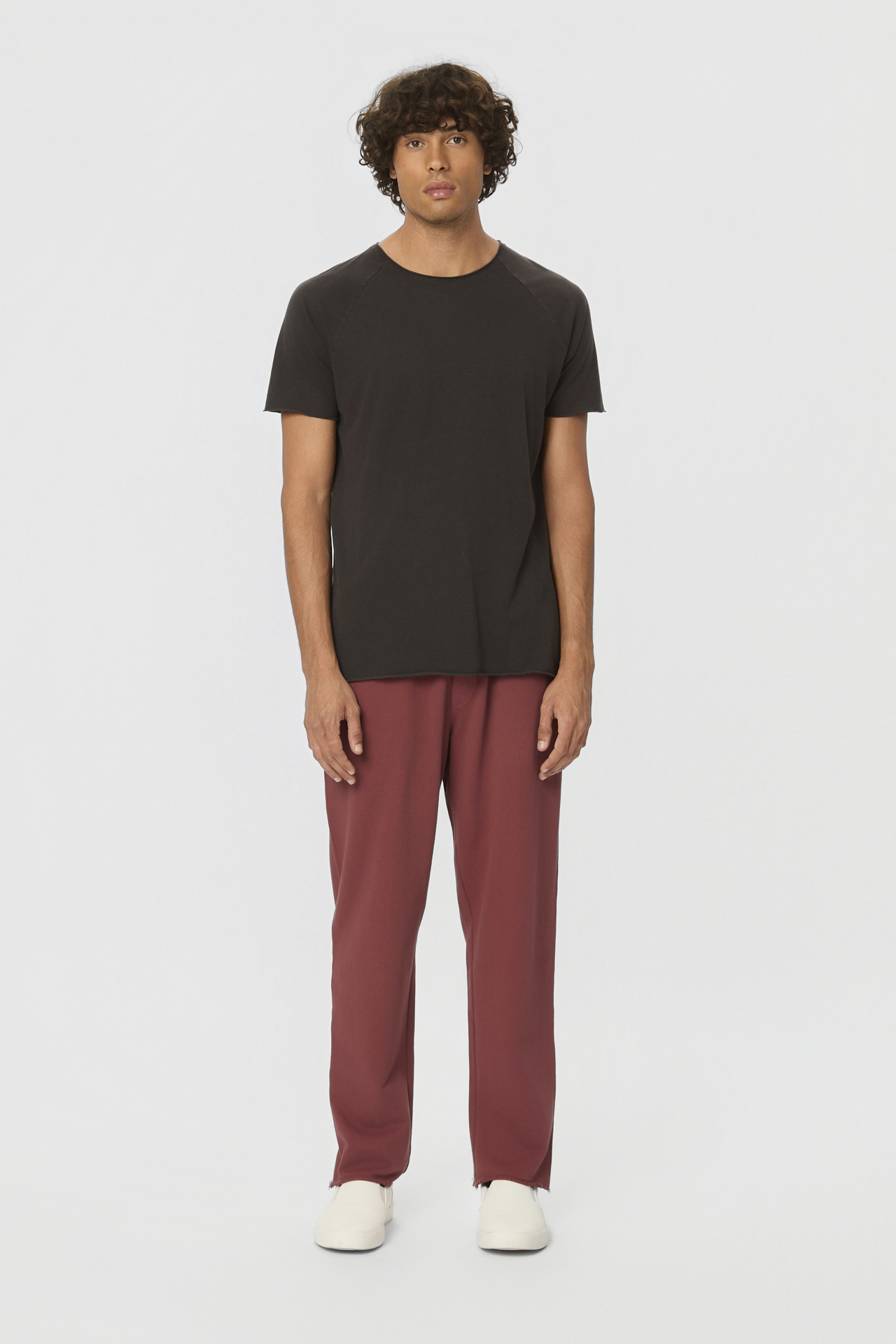 RAW EDGE RAGLAN T-SHIRT