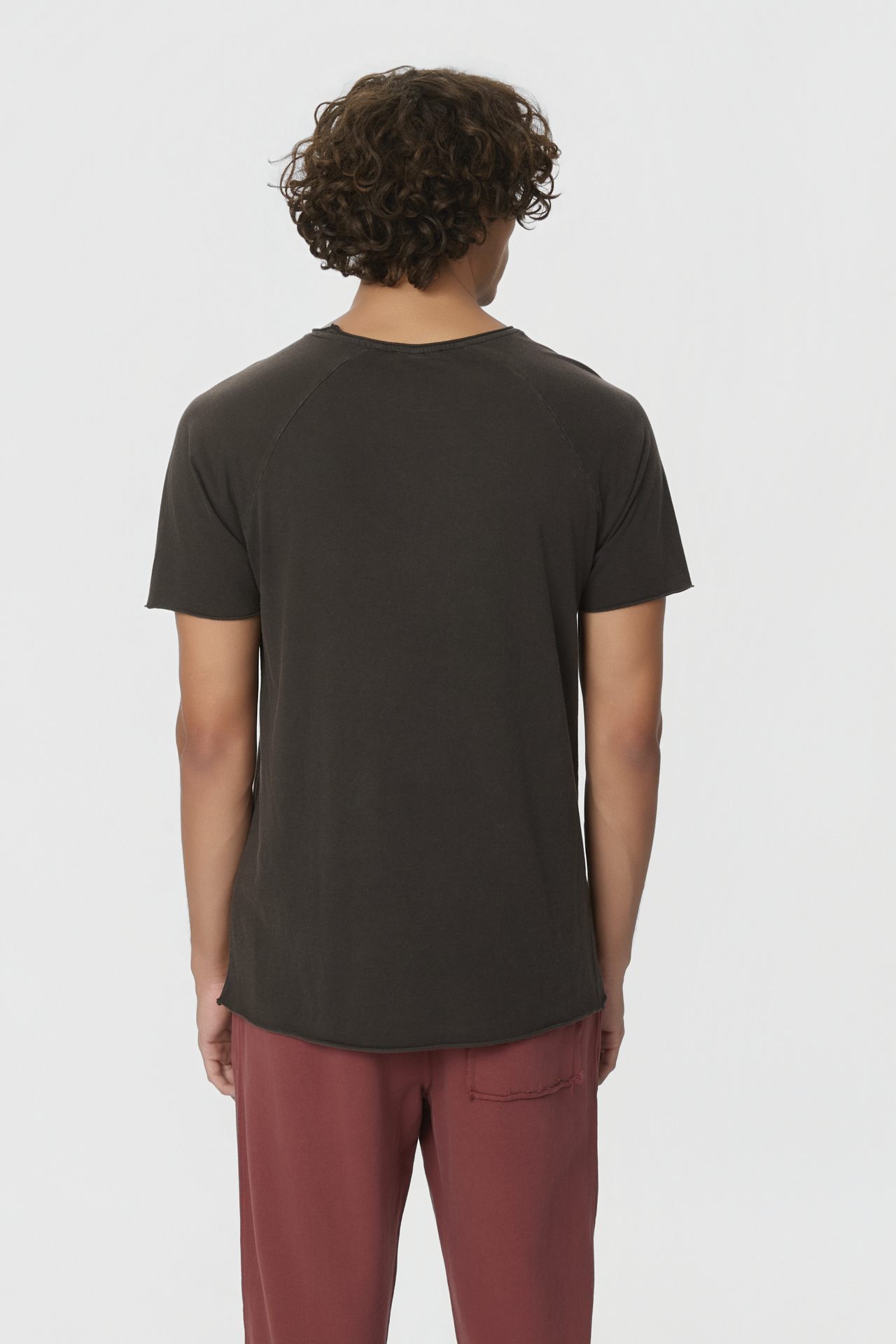 RAW EDGE RAGLAN T-SHIRT