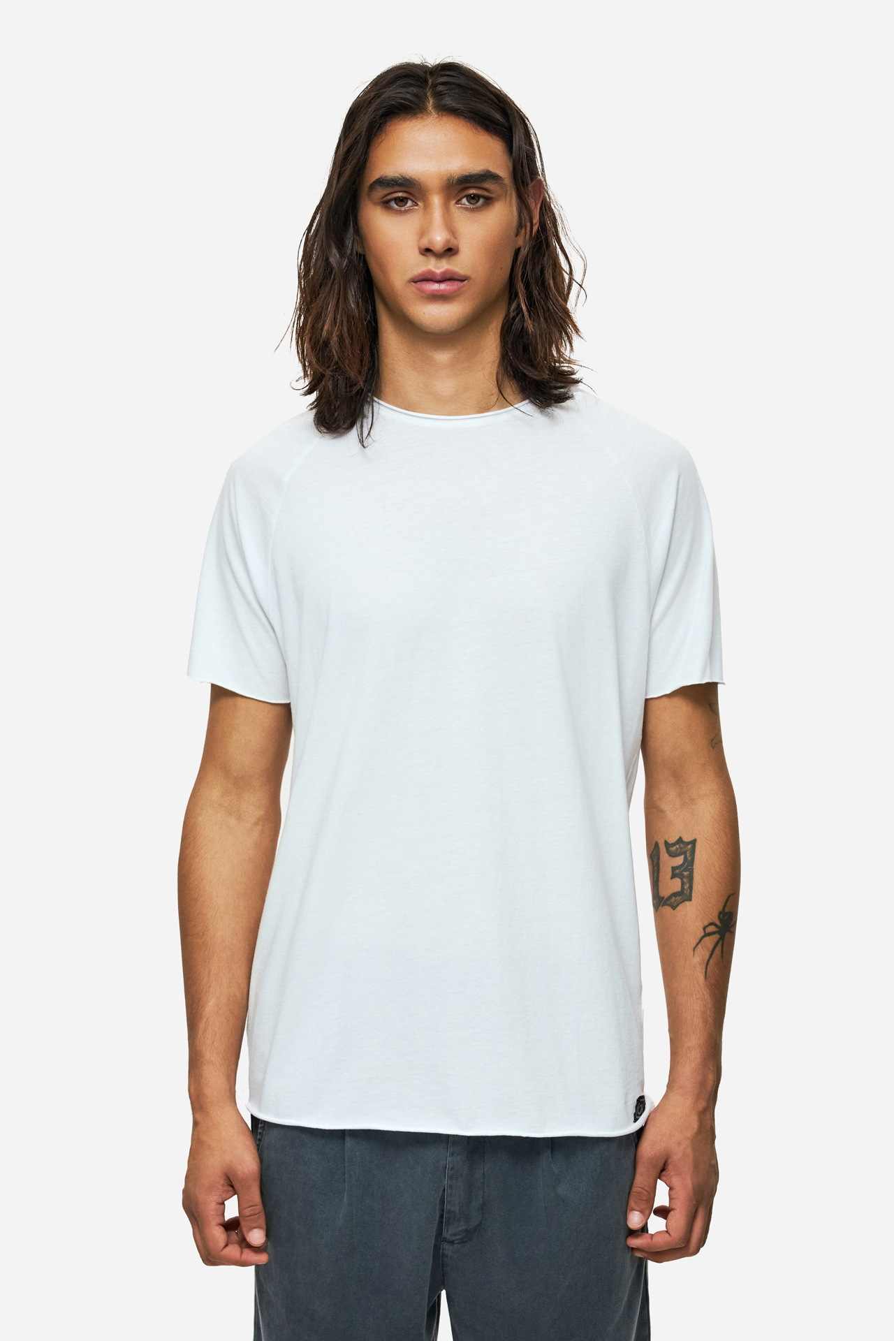 RAW EDGE RAGLAN T-SHIRT