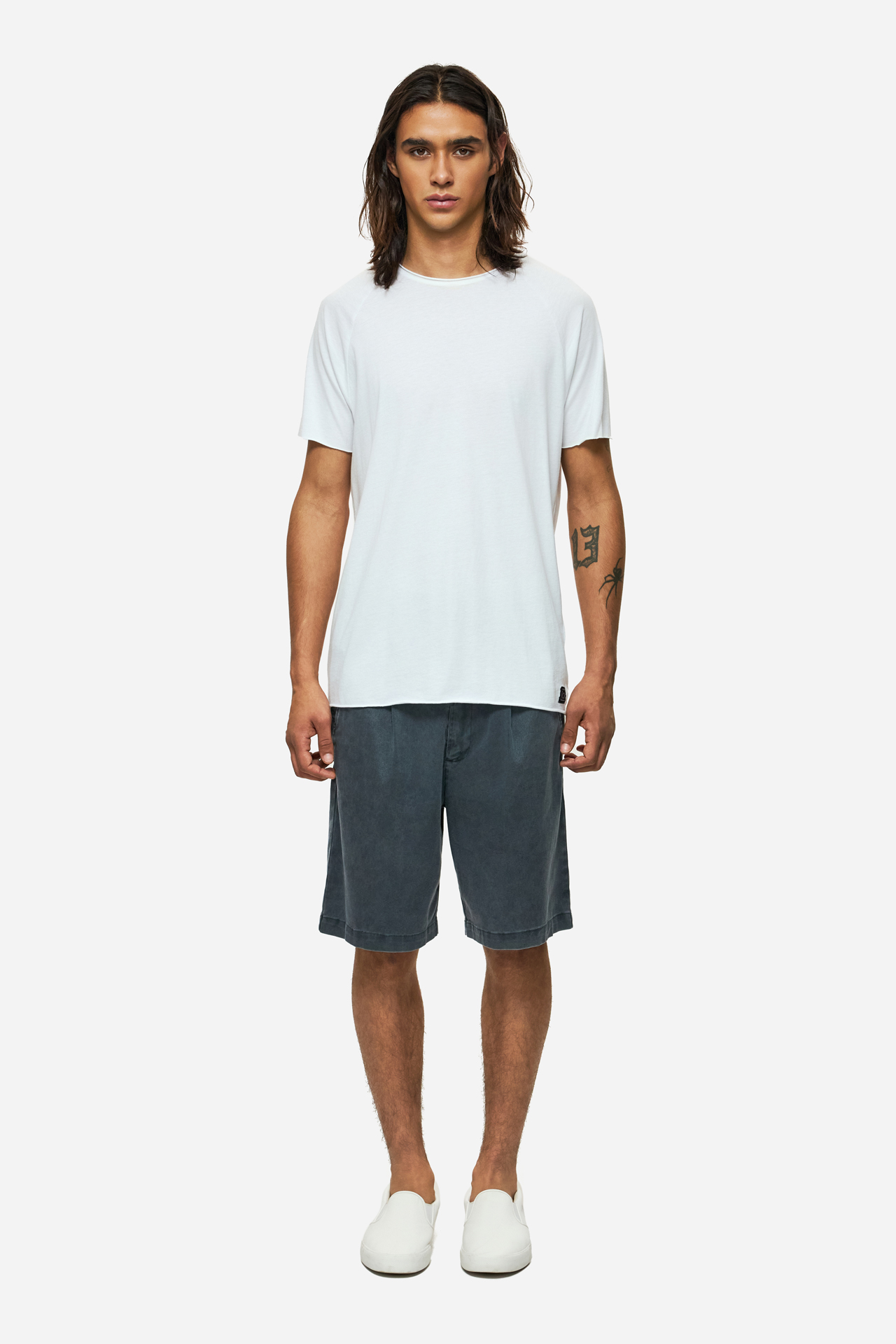RAW EDGE RAGLAN T-SHIRT