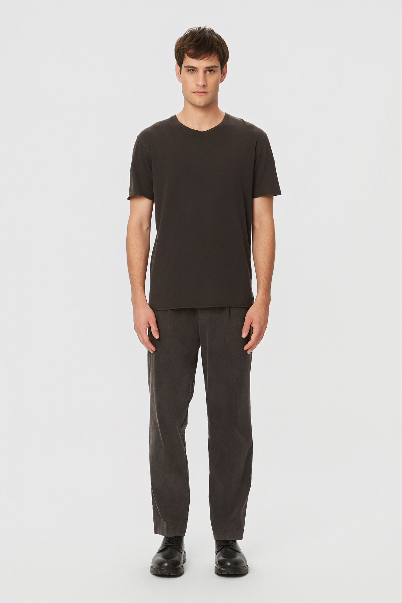 OPEN STITCHES T-SHIRT