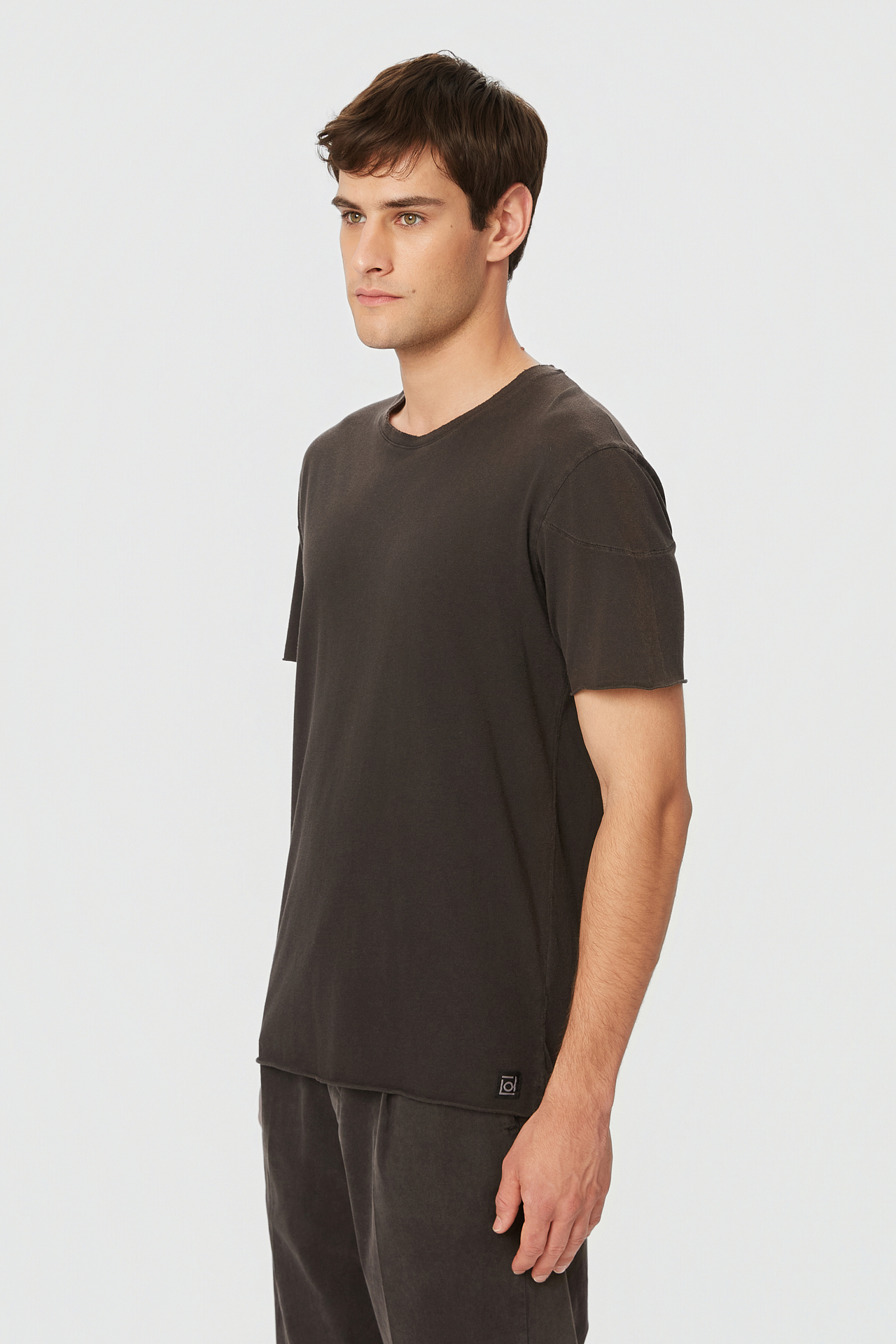 OPEN STITCHES T-SHIRT