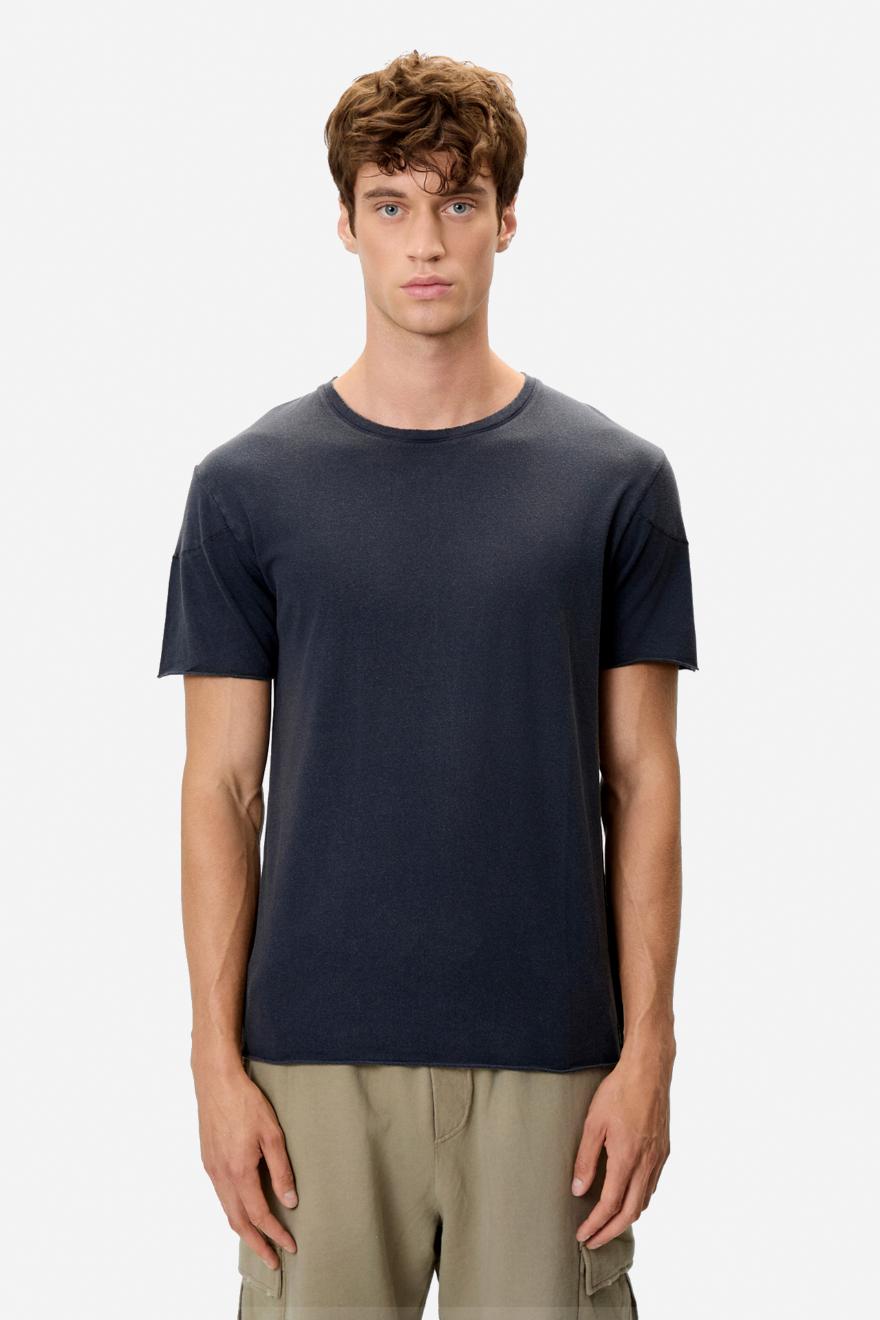 OPEN STITCHES T-SHIRT