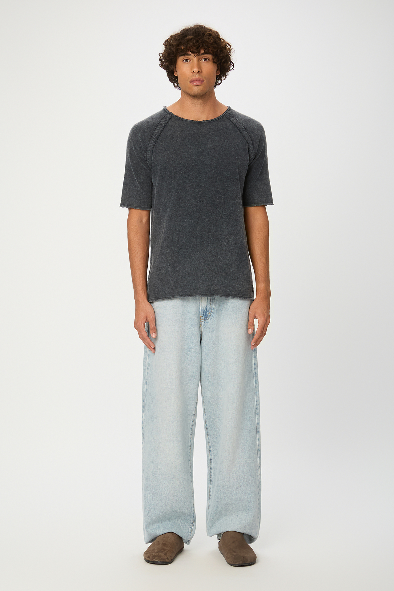 RAGLAN T-SHIRT WITH RAW EDGES