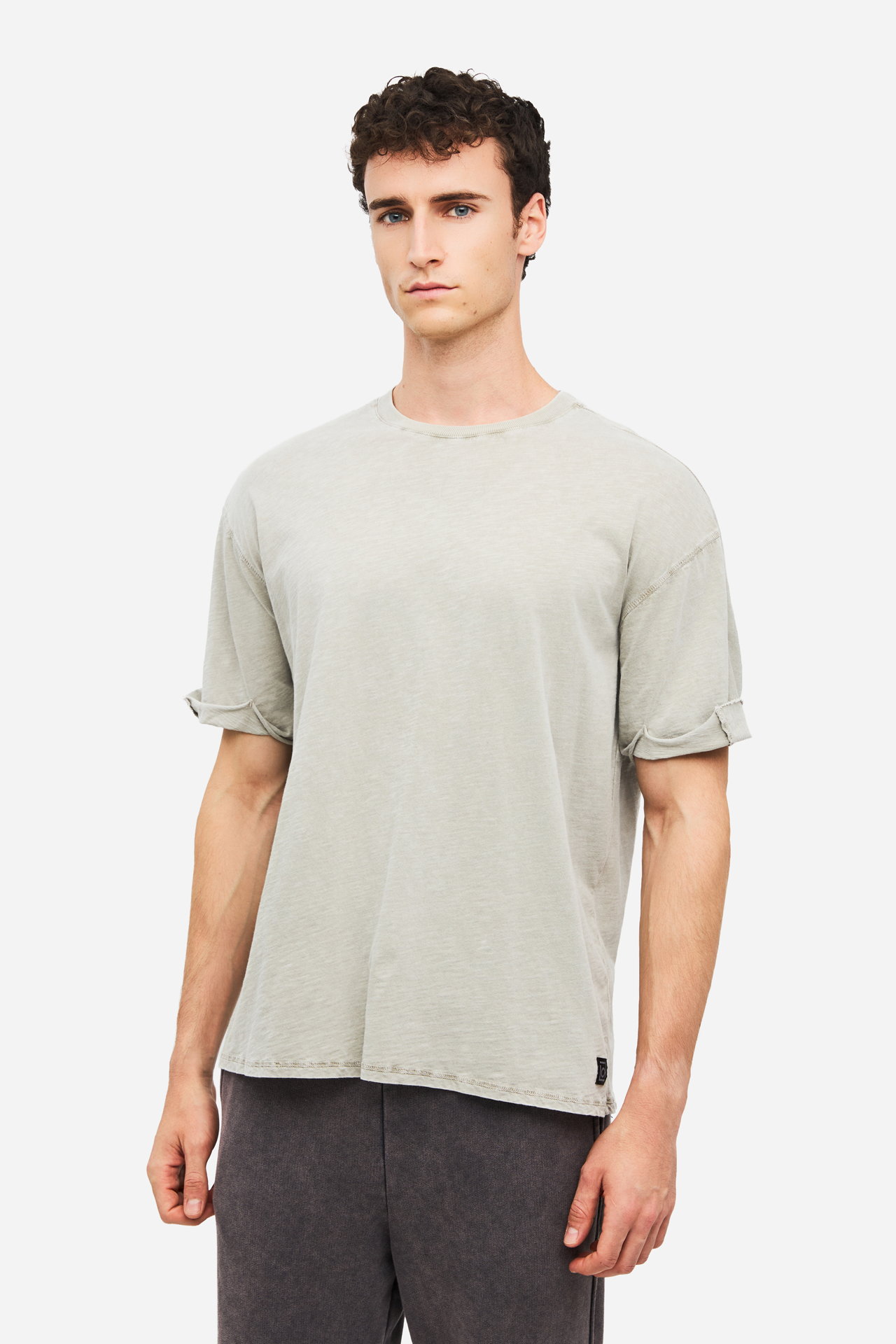 OVERSIZED T-SHIRT WITH BACK DETAIL