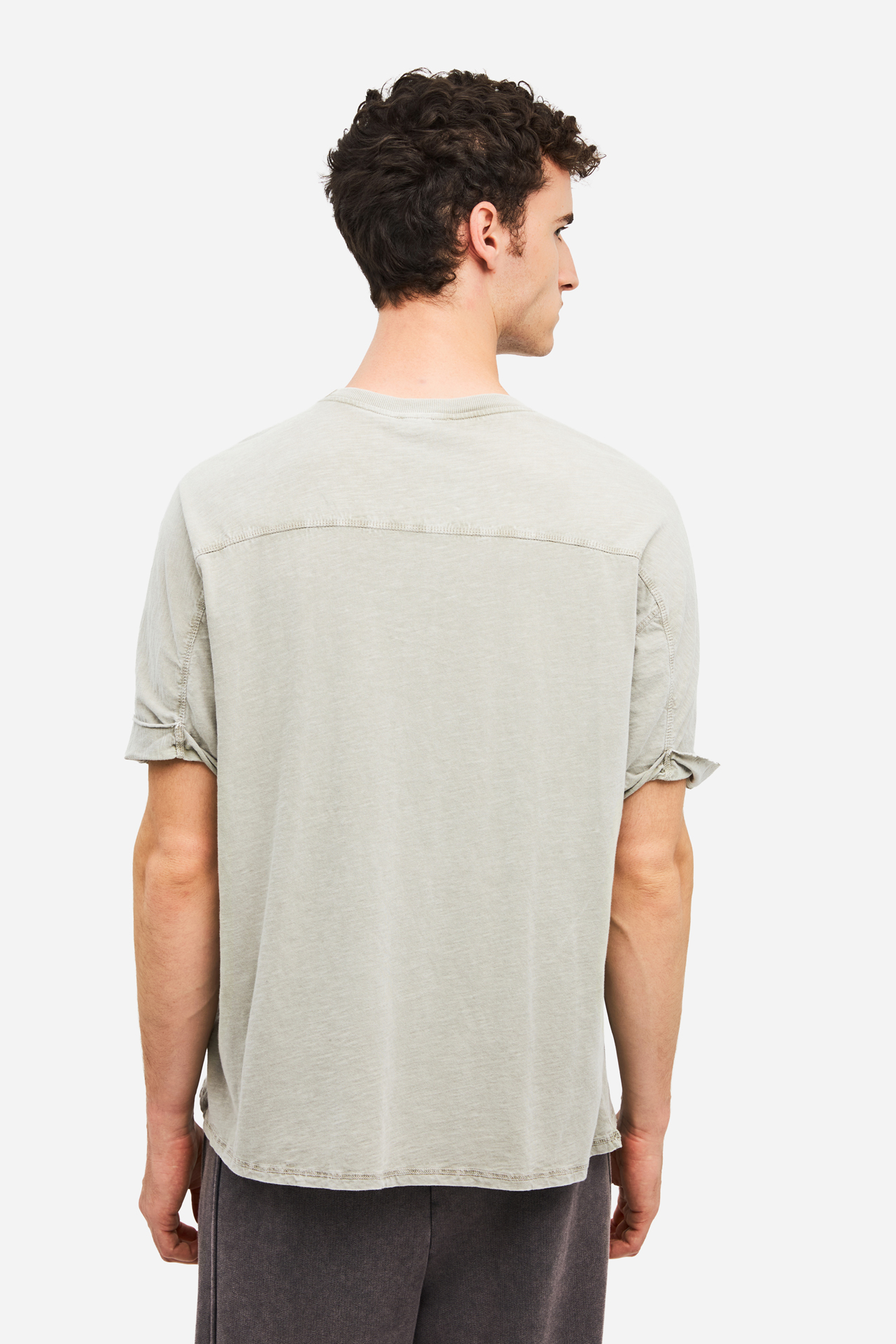 OVERSIZED T-SHIRT WITH BACK DETAIL