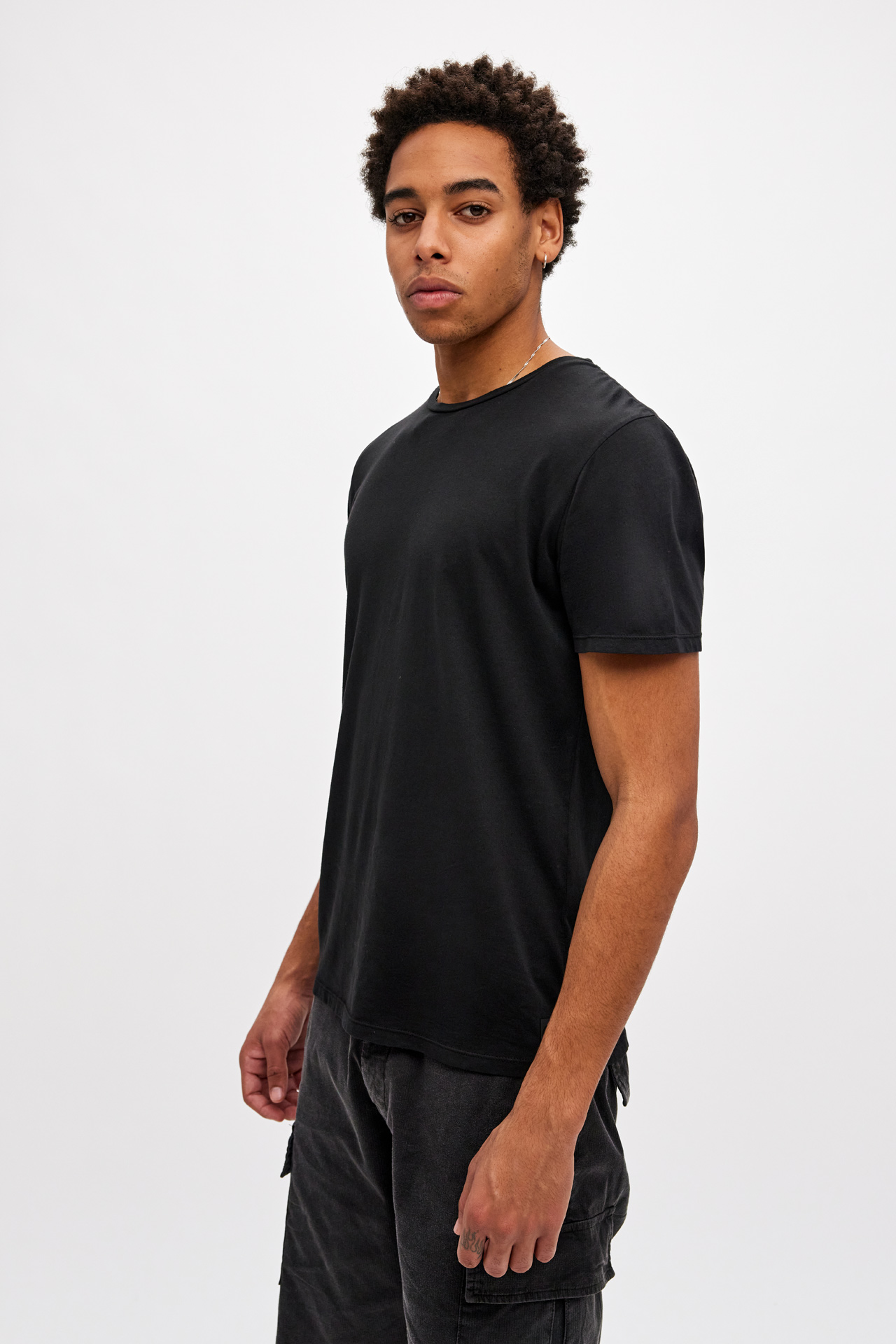 Curved Hem Shortsleeve