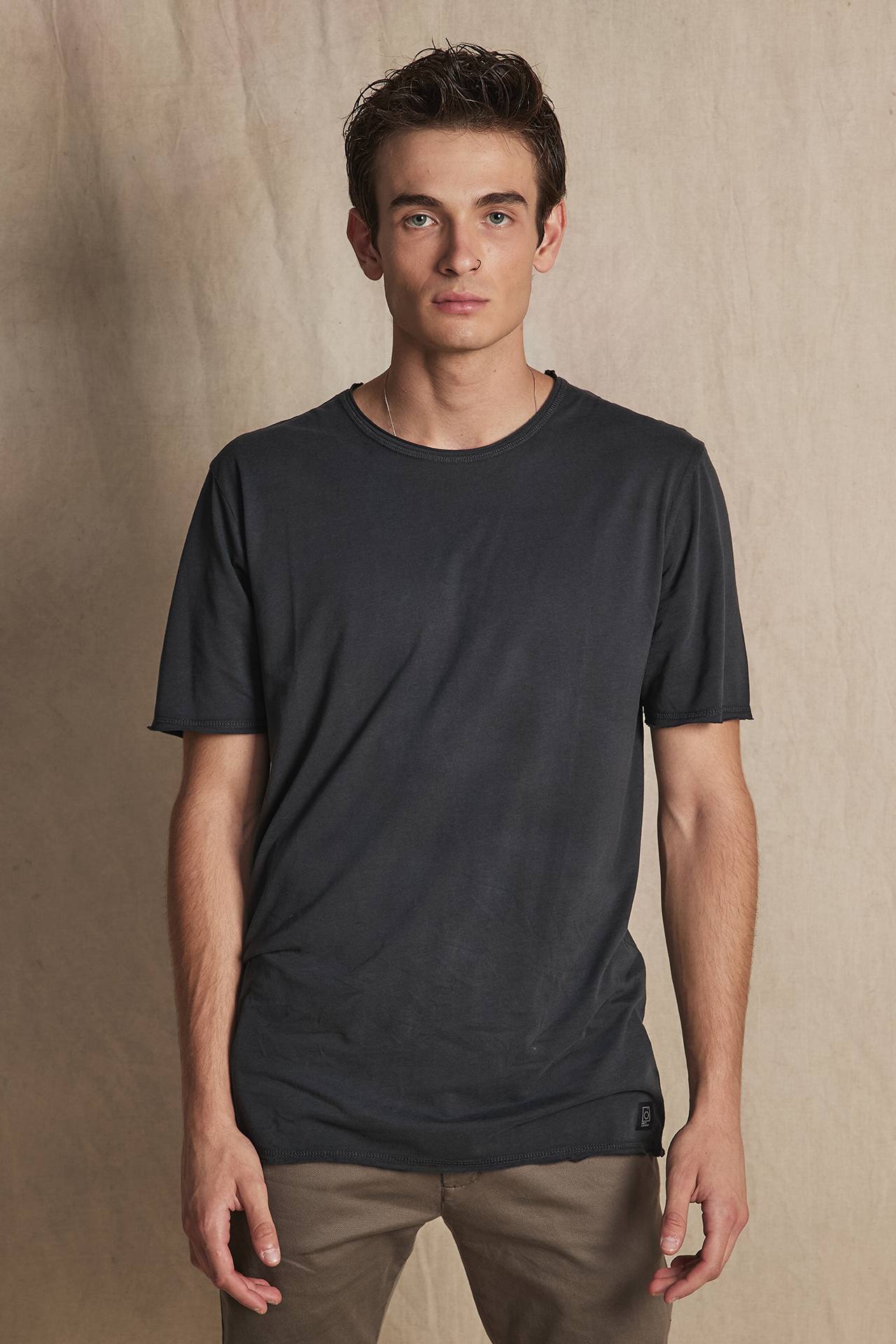 SOFT MODAL ESSENTIAL T-SHIRT