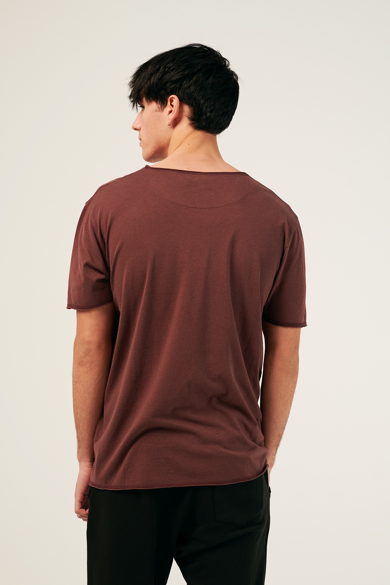 SOFT MODAL ESSENTIAL T-SHIRT
