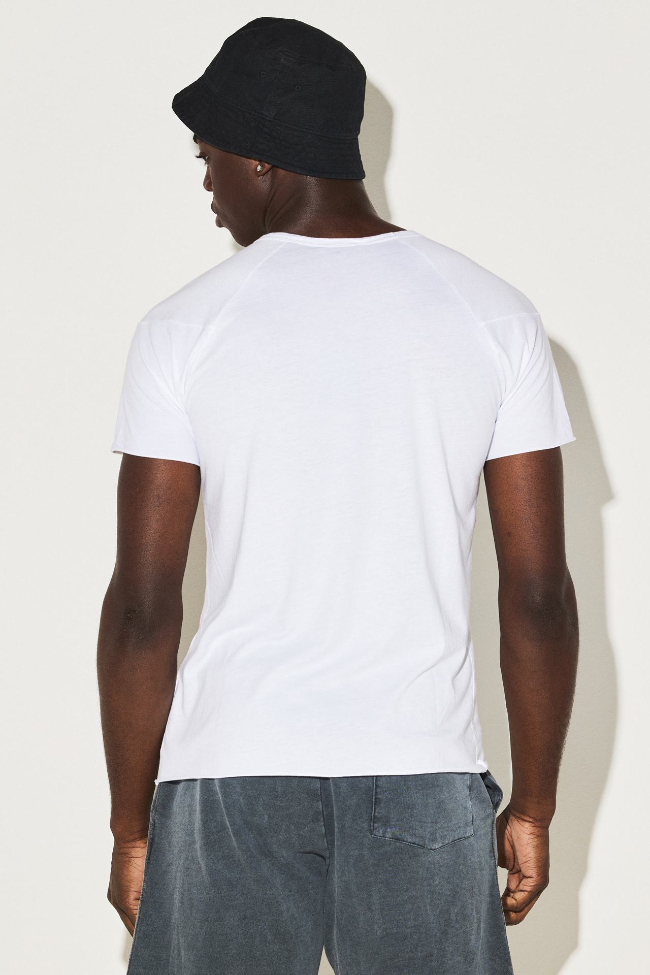ORGANIC MODAL RAGLAN OPEN STITCH TEE
