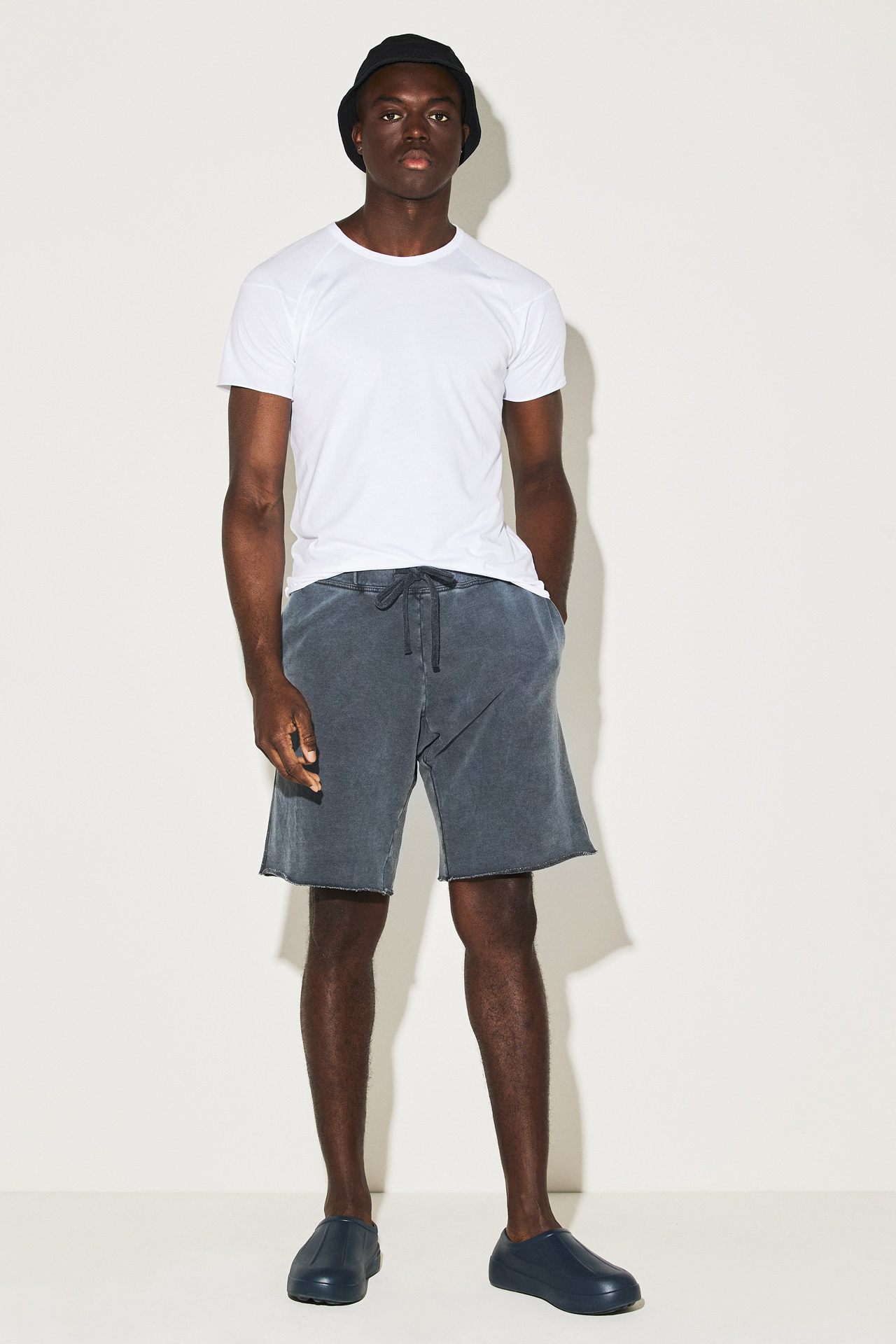 ORGANIC MODAL RAGLAN OPEN STITCH TEE