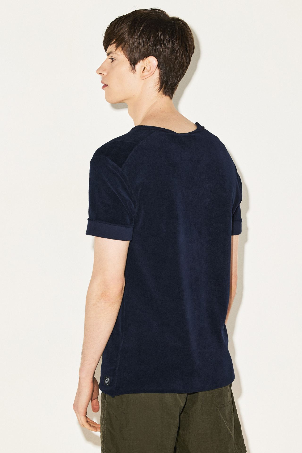 TERRY TOWEL REVERSE DETAIL TEE