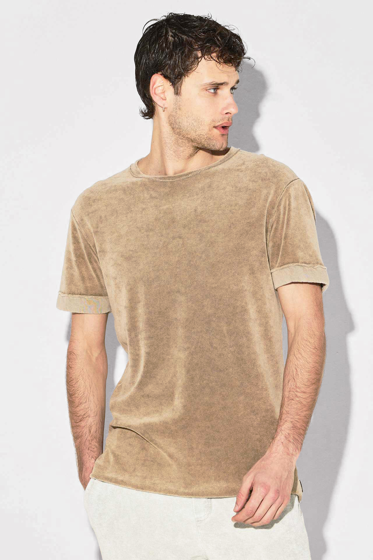 TERRY TOWEL REVERSE DETAIL TEE