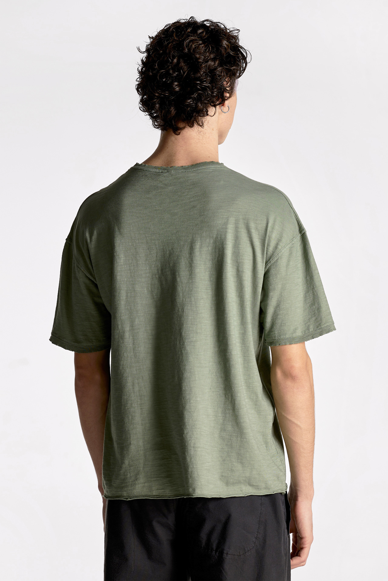 Raw Cut Detail Shortsleeve