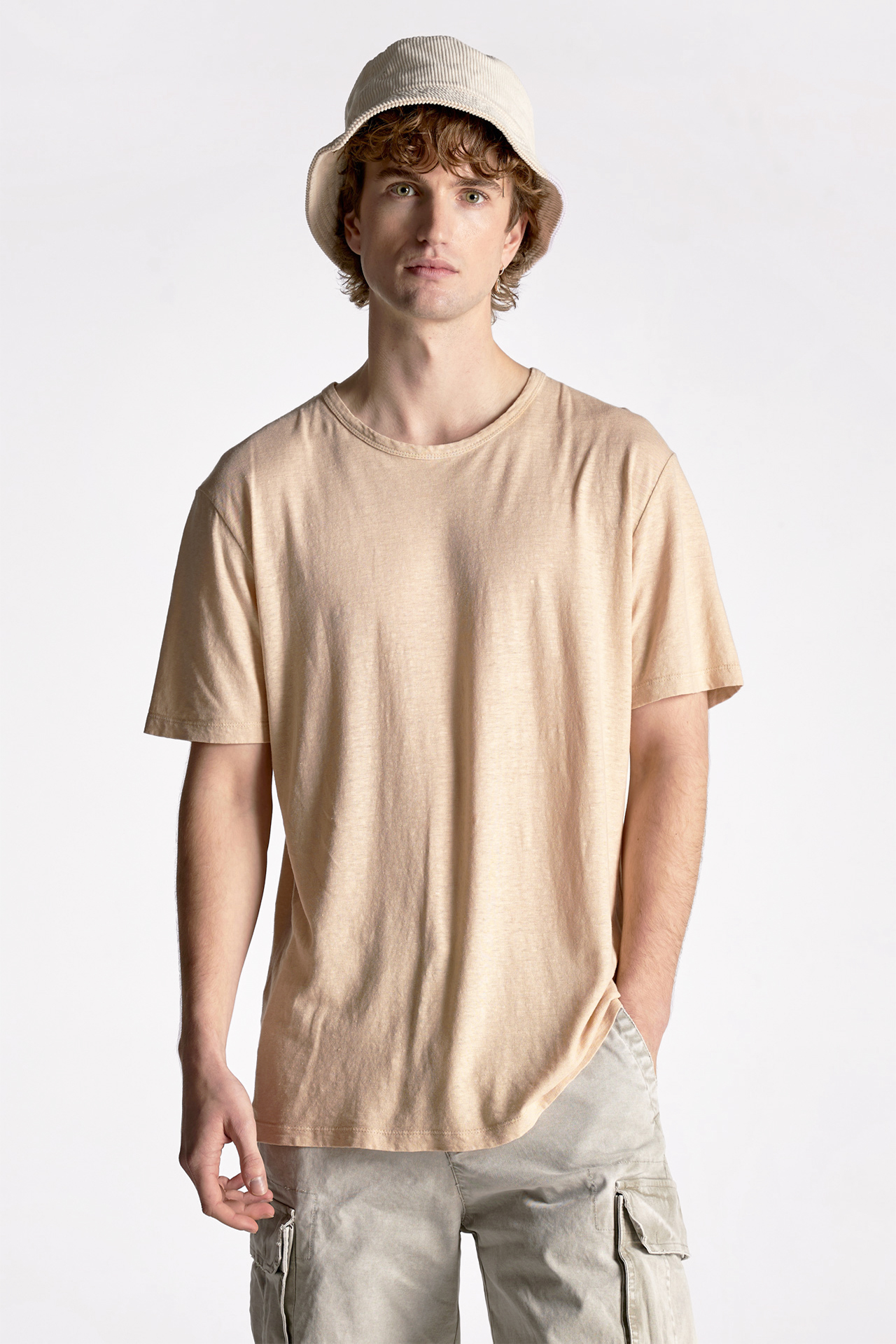 Linen Blend Regular Fit Shortsleeve