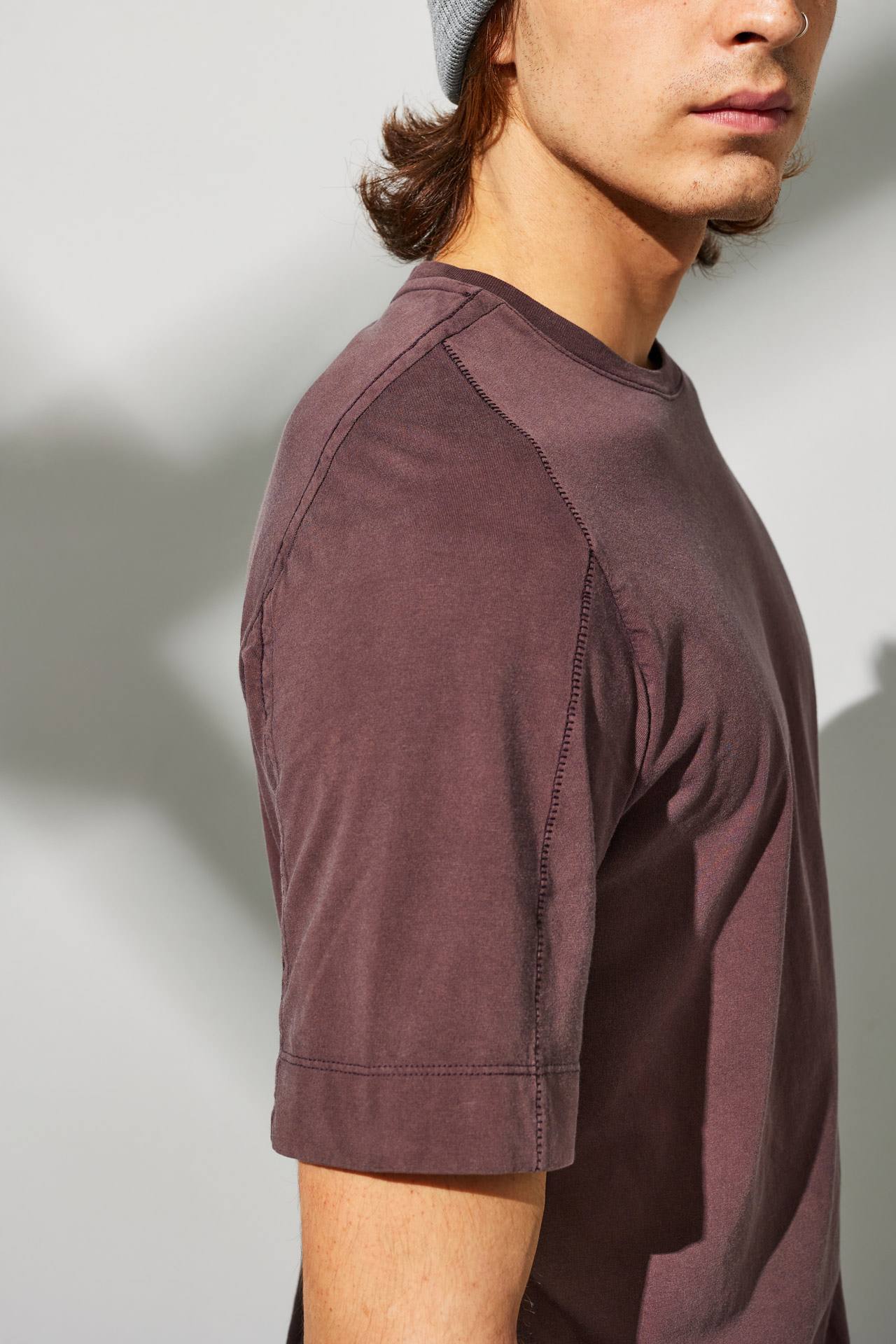 ACID OPEN STITCH DETAIL TEE
