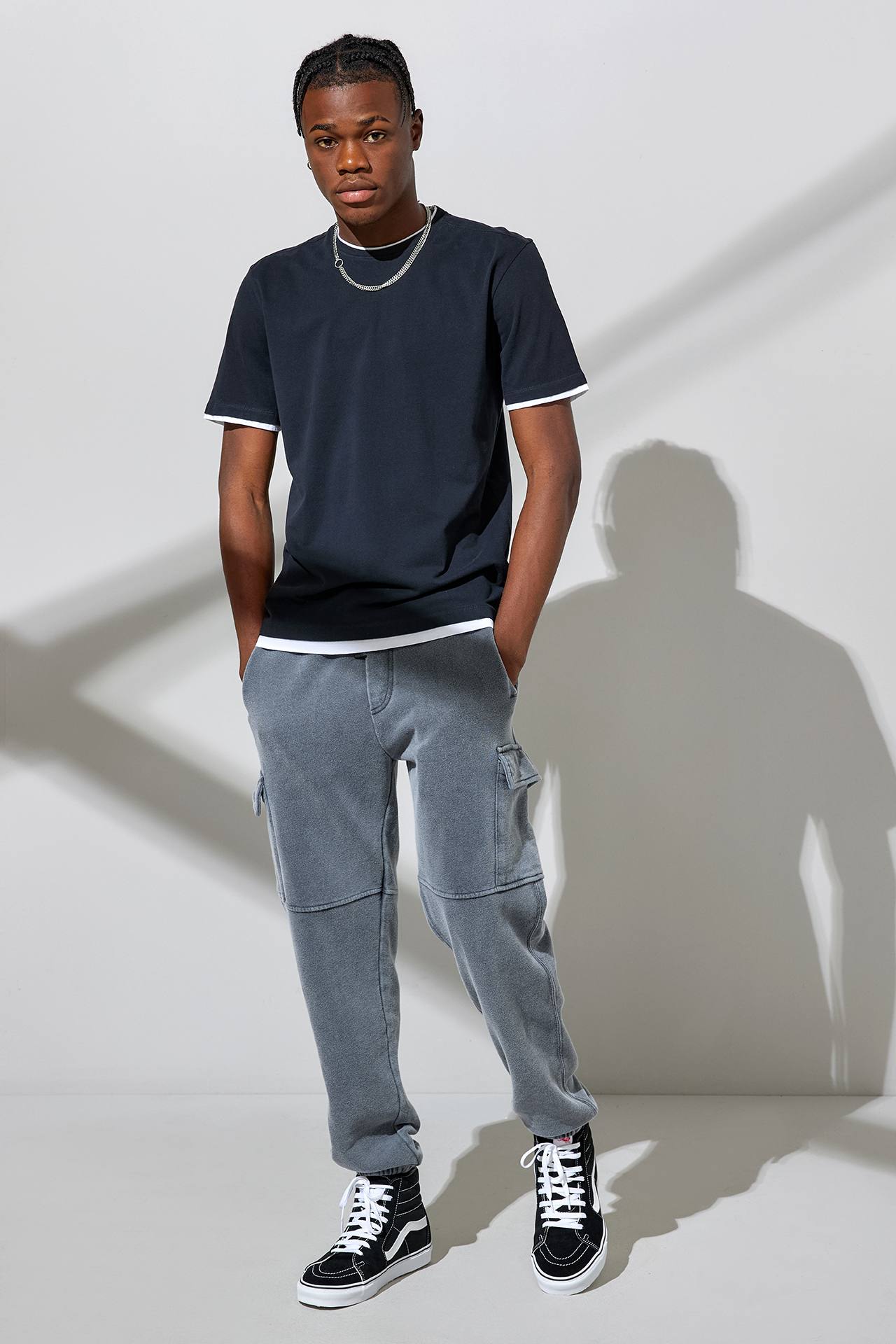 ORGANIC CONTRAST HEM TEE