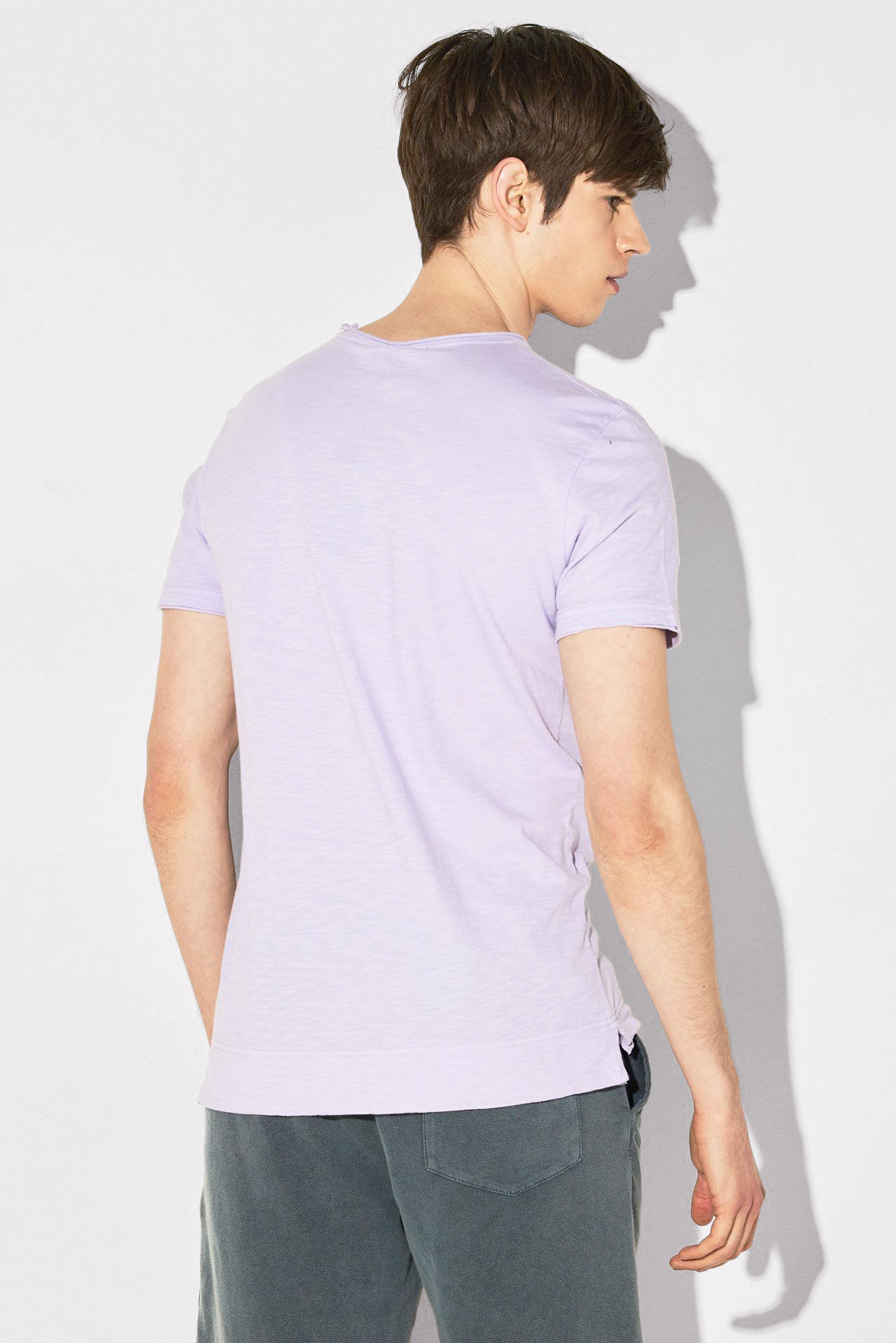 STEPPED HEM SLUB TEE