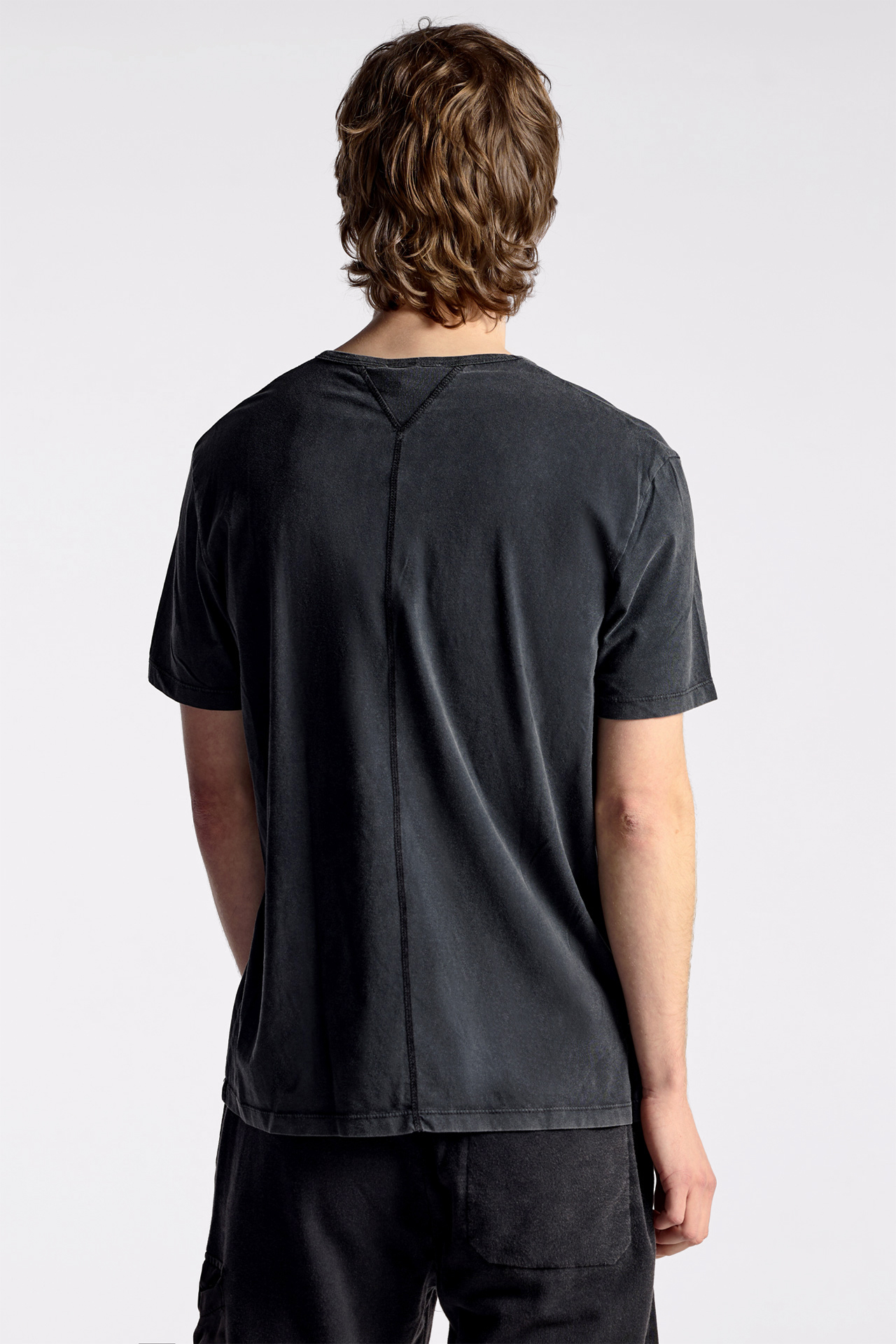 Back Detail Shortsleeve