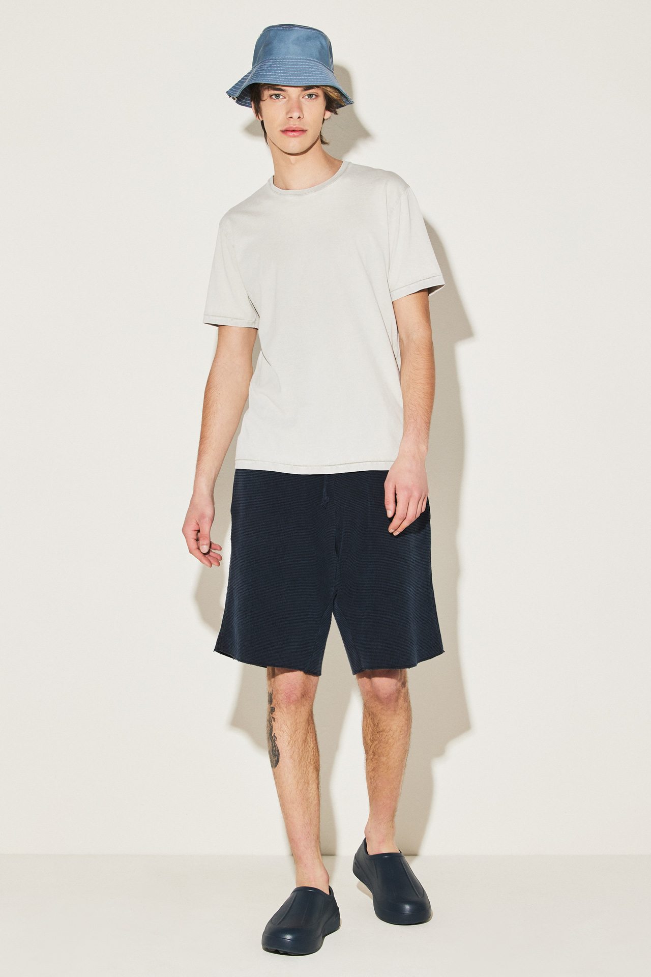 ACID RIB NECK T-SHIRT
