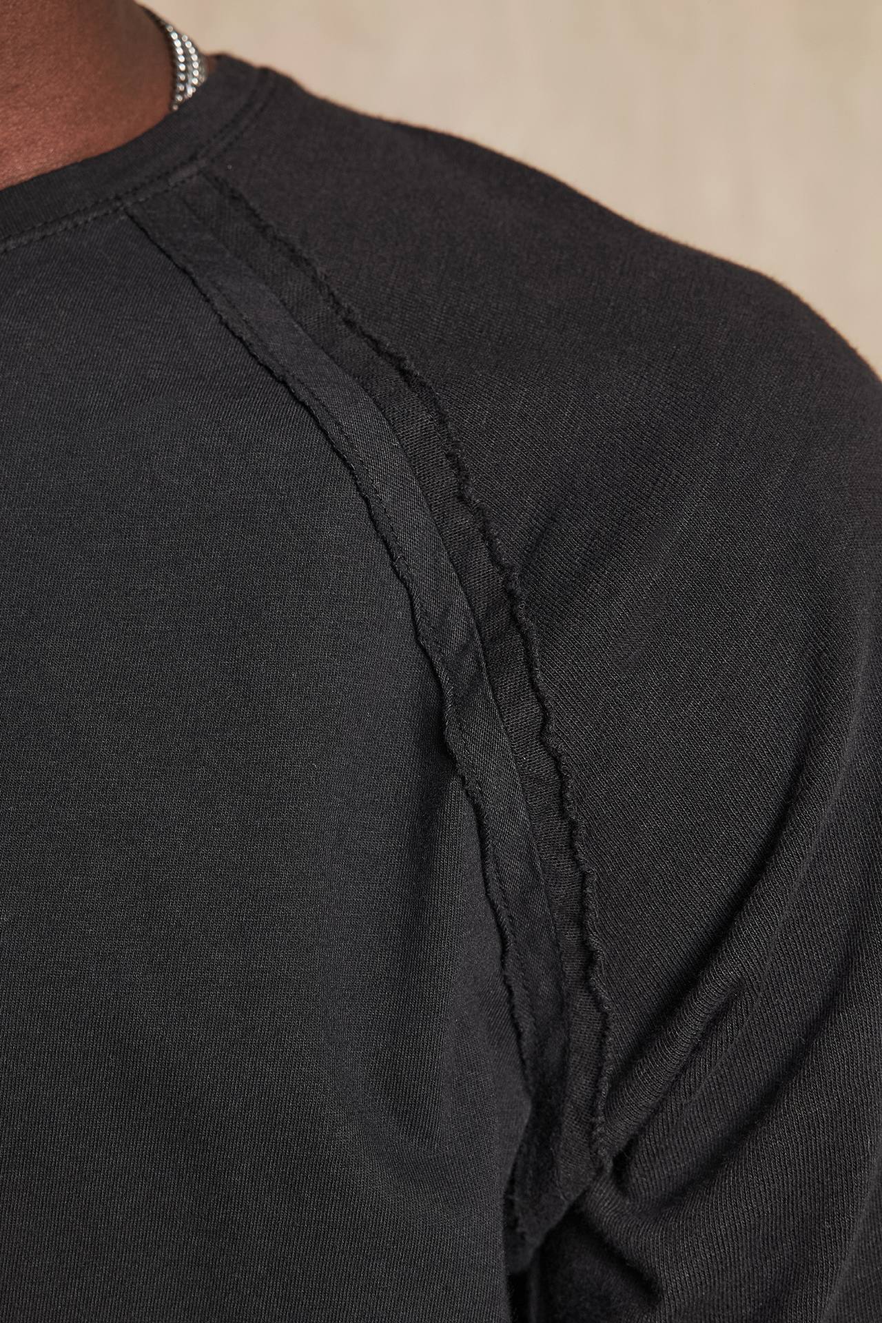 COMBINED RAGLAN T-SHIRT