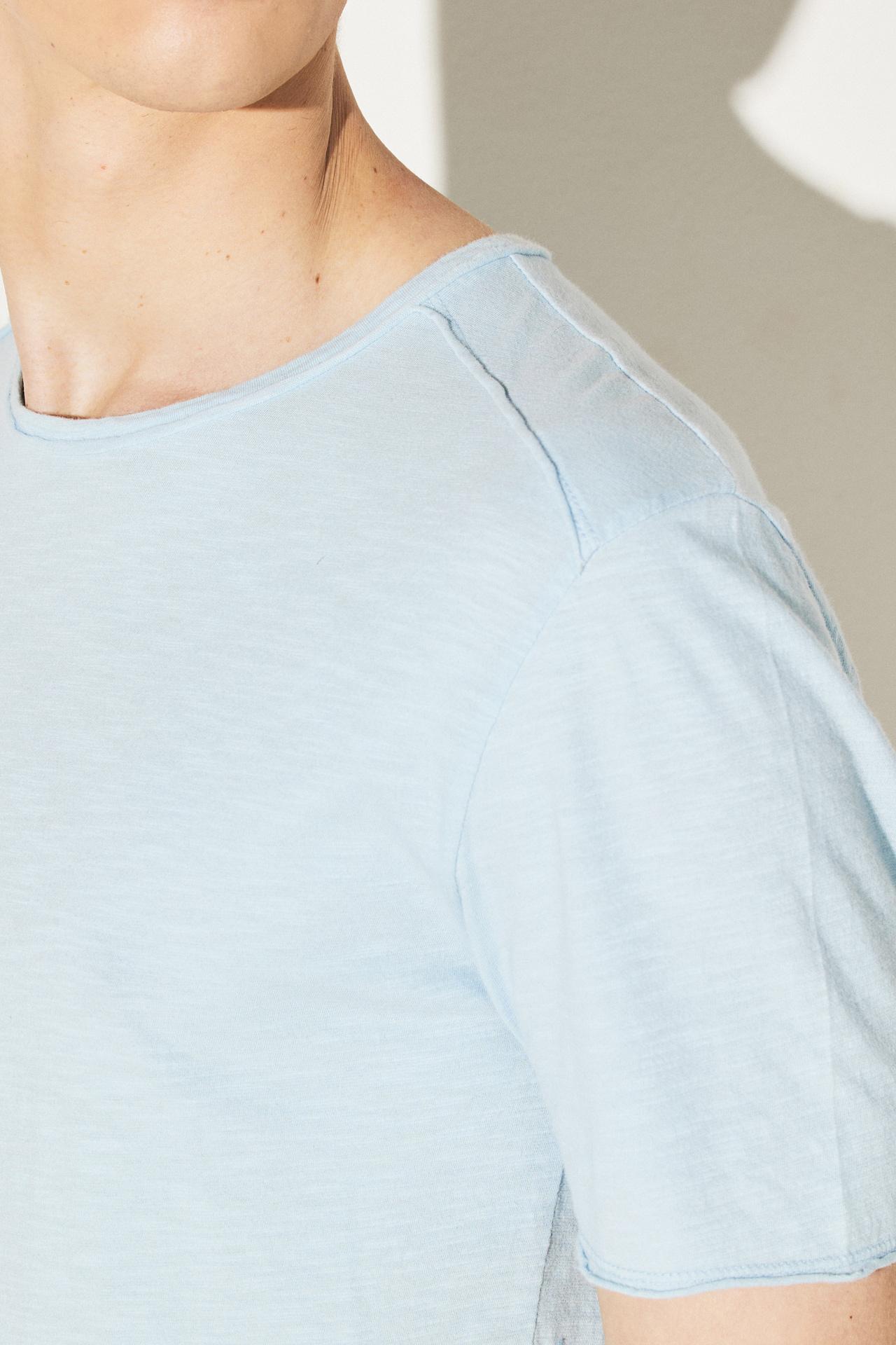 OPEN STITCH DETAIL SLUB TEE