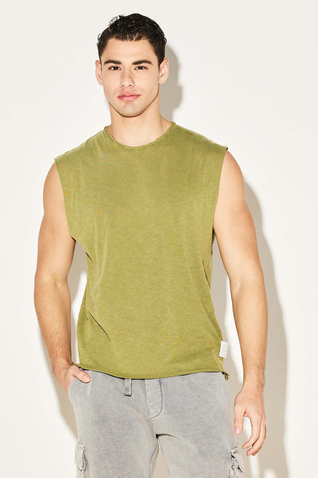 RAW CUT HEMS OVERSIZED TΑΝΚ