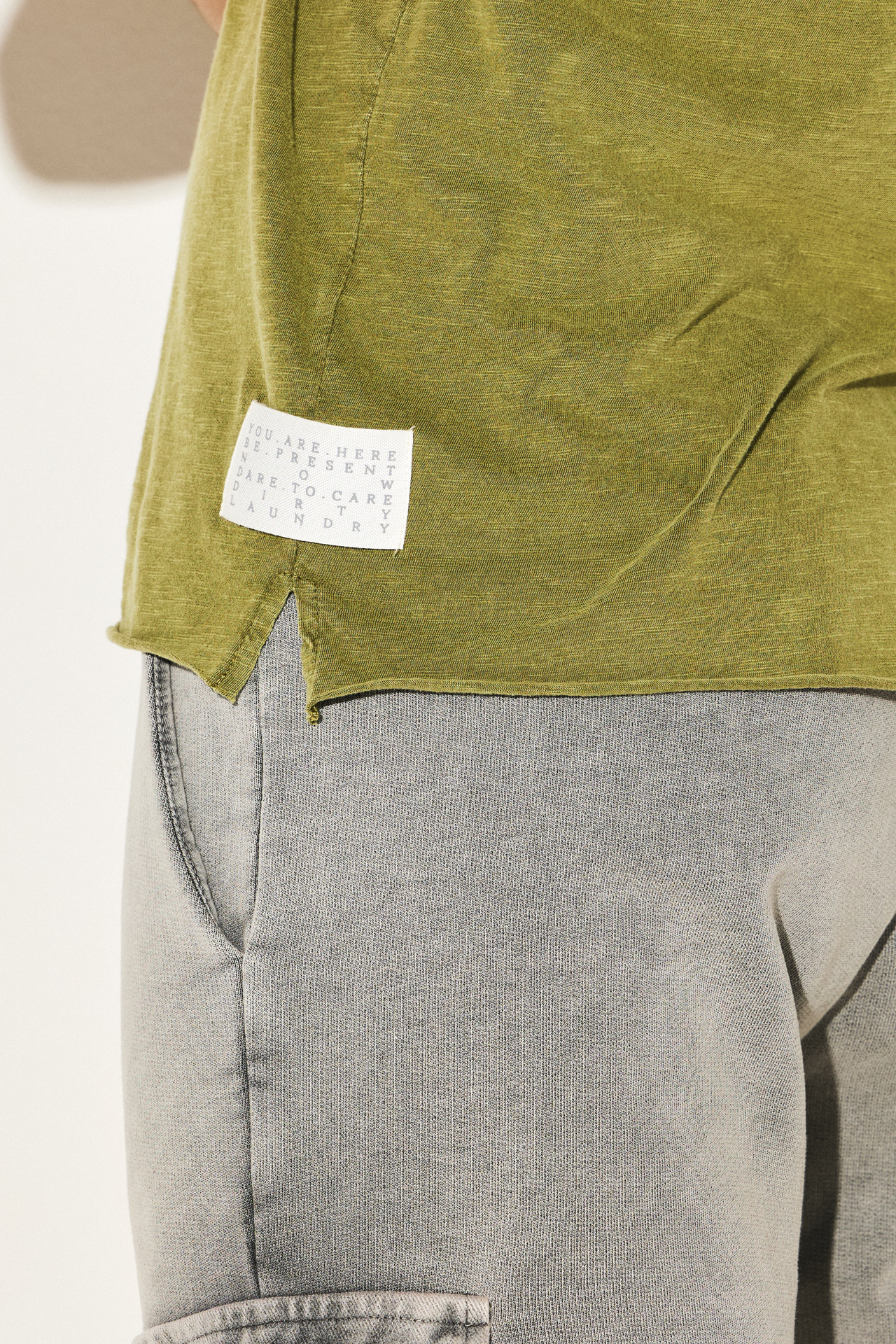 RAW CUT HEMS OVERSIZED TΑΝΚ