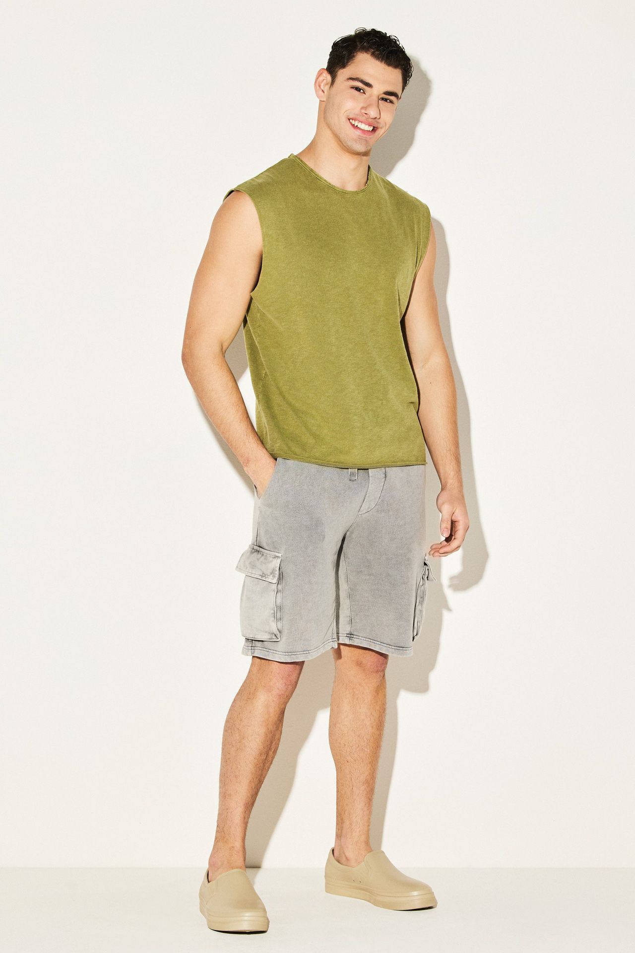 RAW CUT HEMS OVERSIZED TΑΝΚ