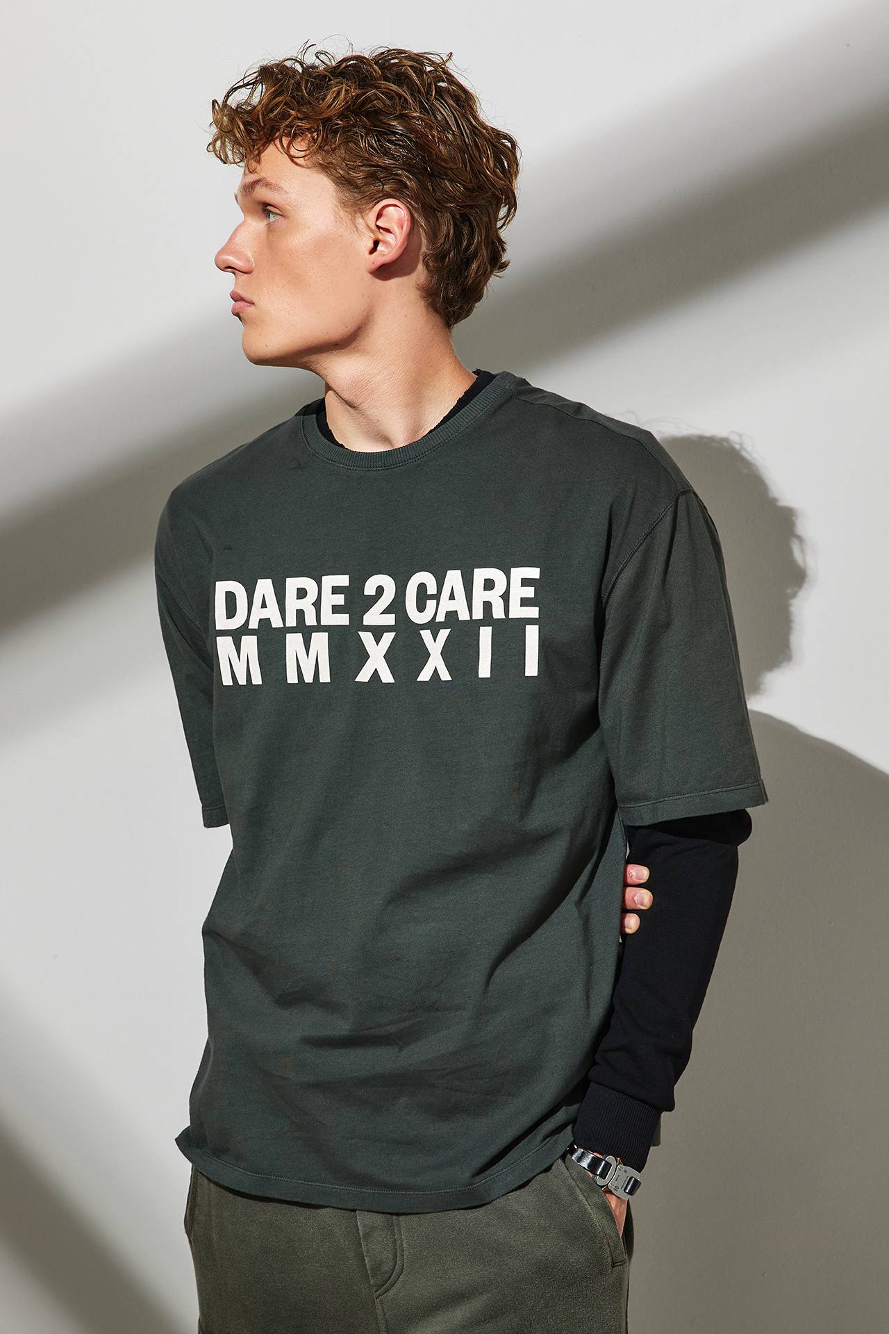 D2C OVERSIZED TEE
