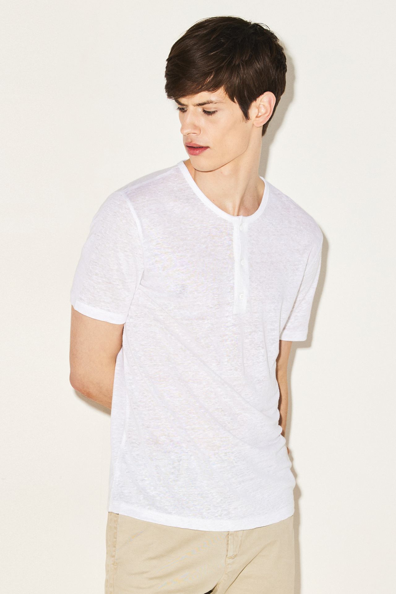 PURE LINEN FRONT PLACKET TEE